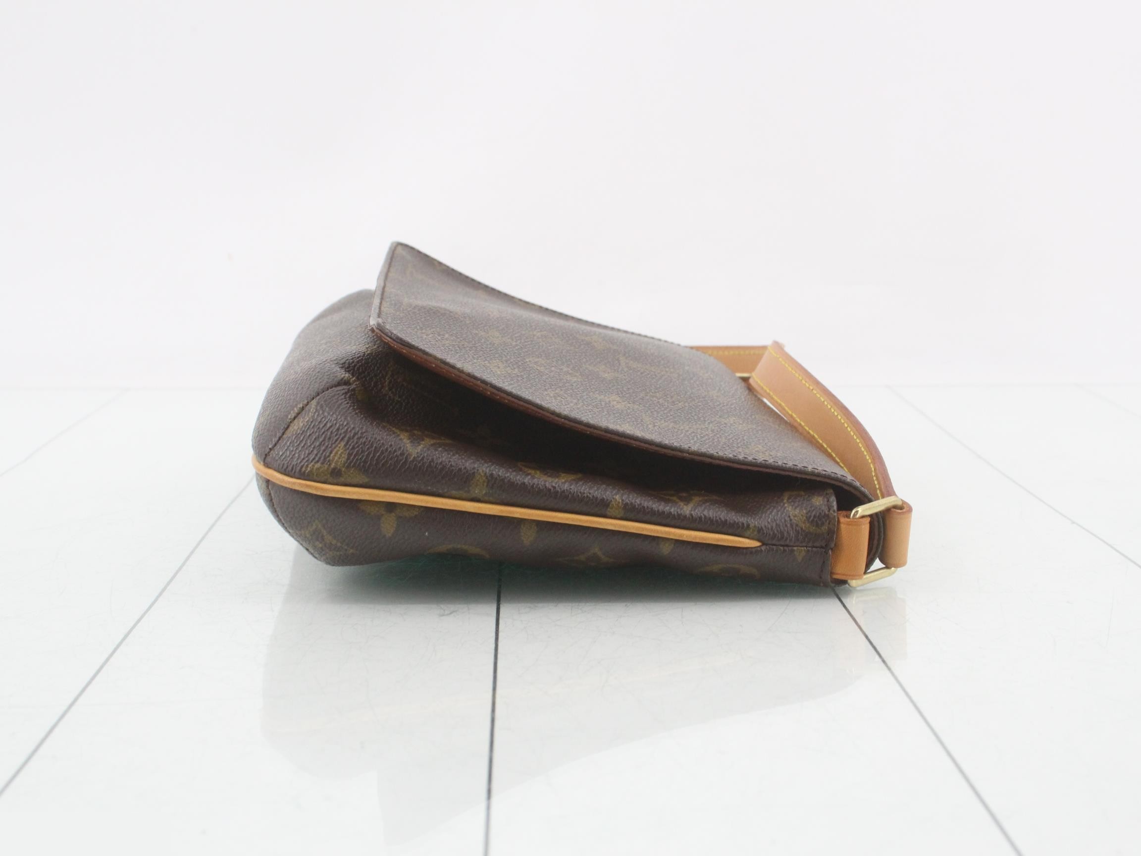 Musette Tango Short Shoulder — view 3