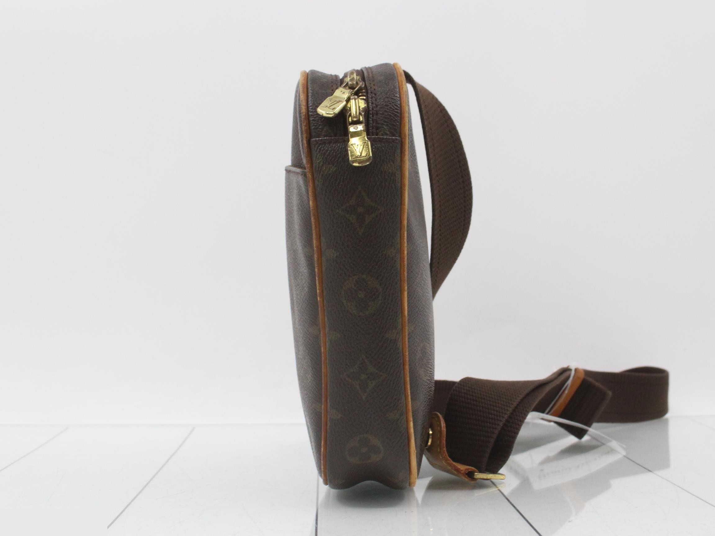 Pochette Gange — view 3