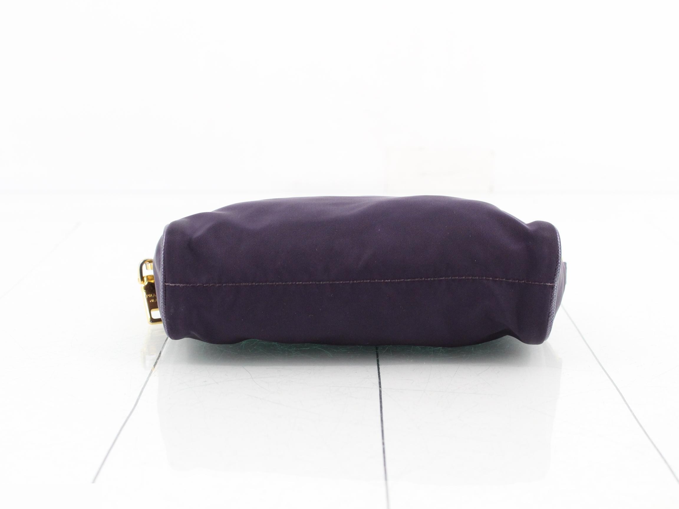 pouch — view 3