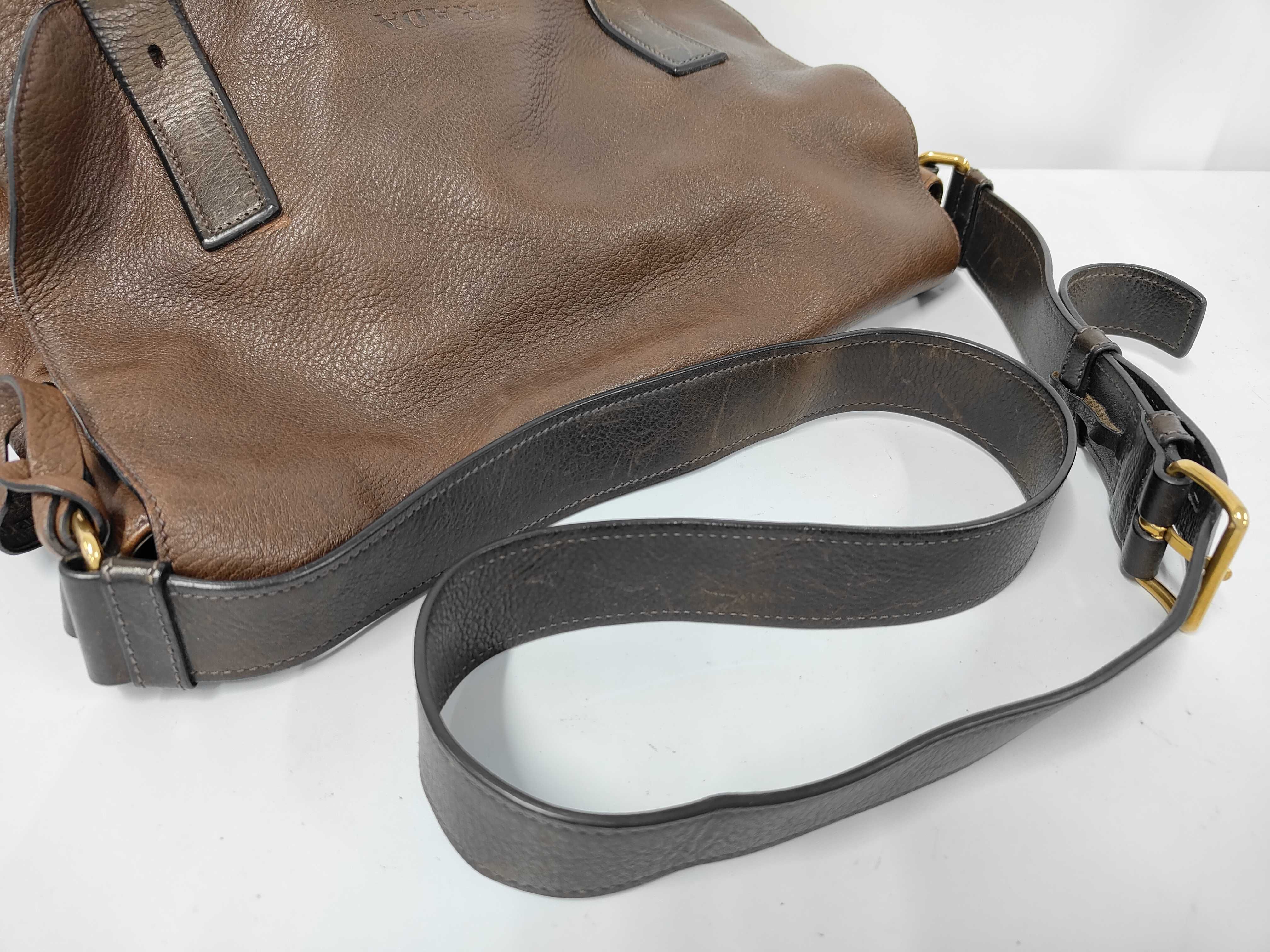 Leather Saffiano Messenger Bag Shoulder Bag — view 3