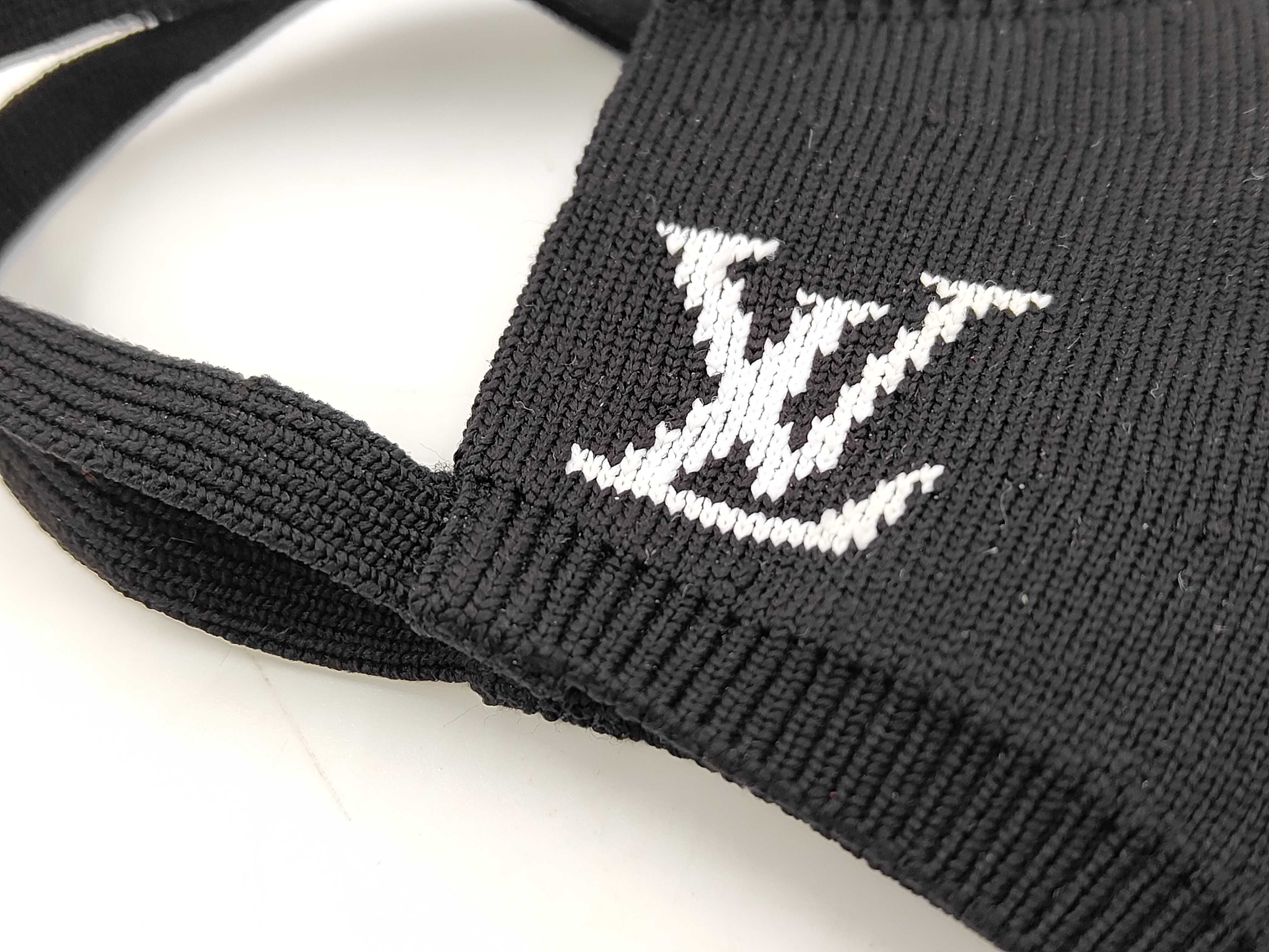 LV Mask M76748/PA0262 (Box, bag, and other accessories) — view 8