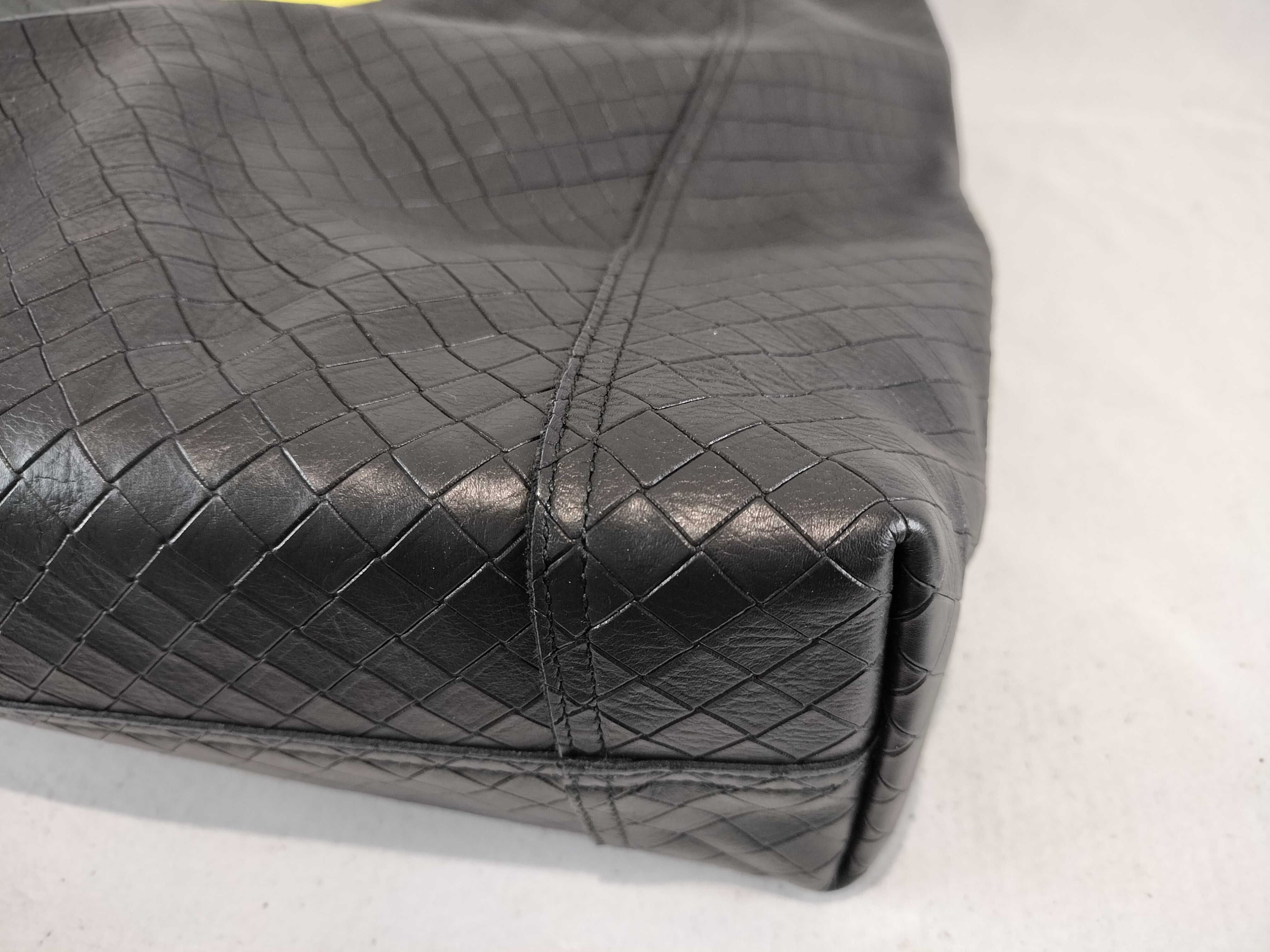 Intrecciato Intrec Mirage Tote Bag Handbag — view 6
