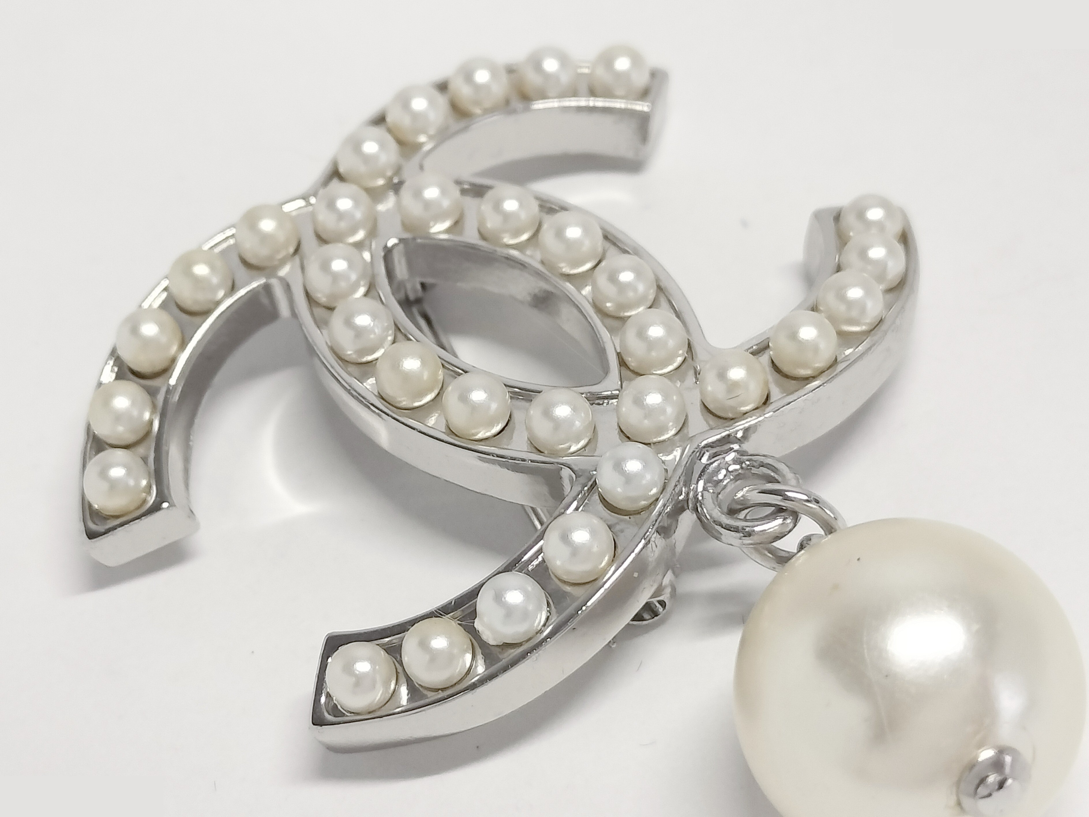 Coco F Pearl Silver Brooch — view 6