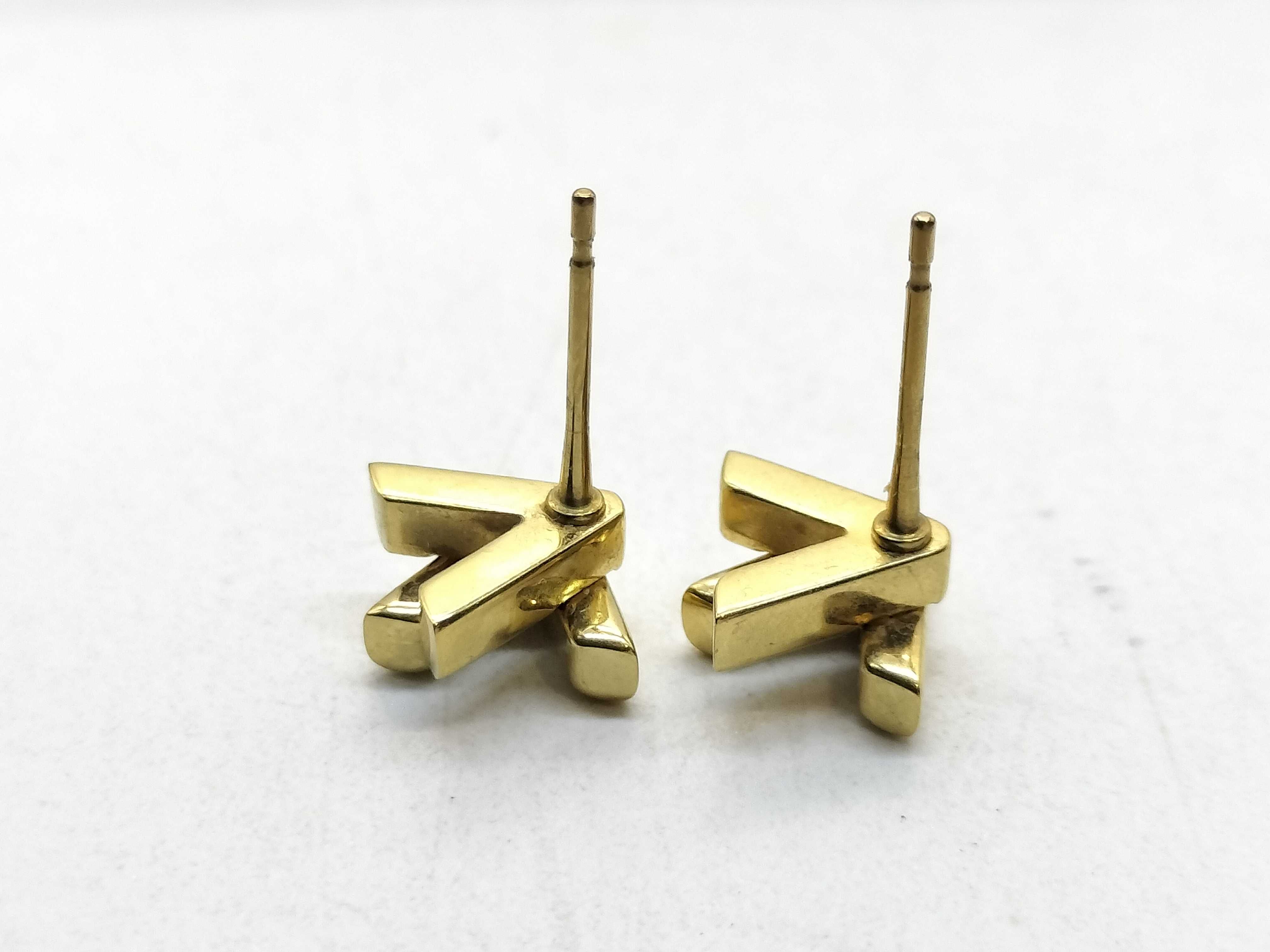 M01621 GO-14 Earrings Gold Earrings — view 4