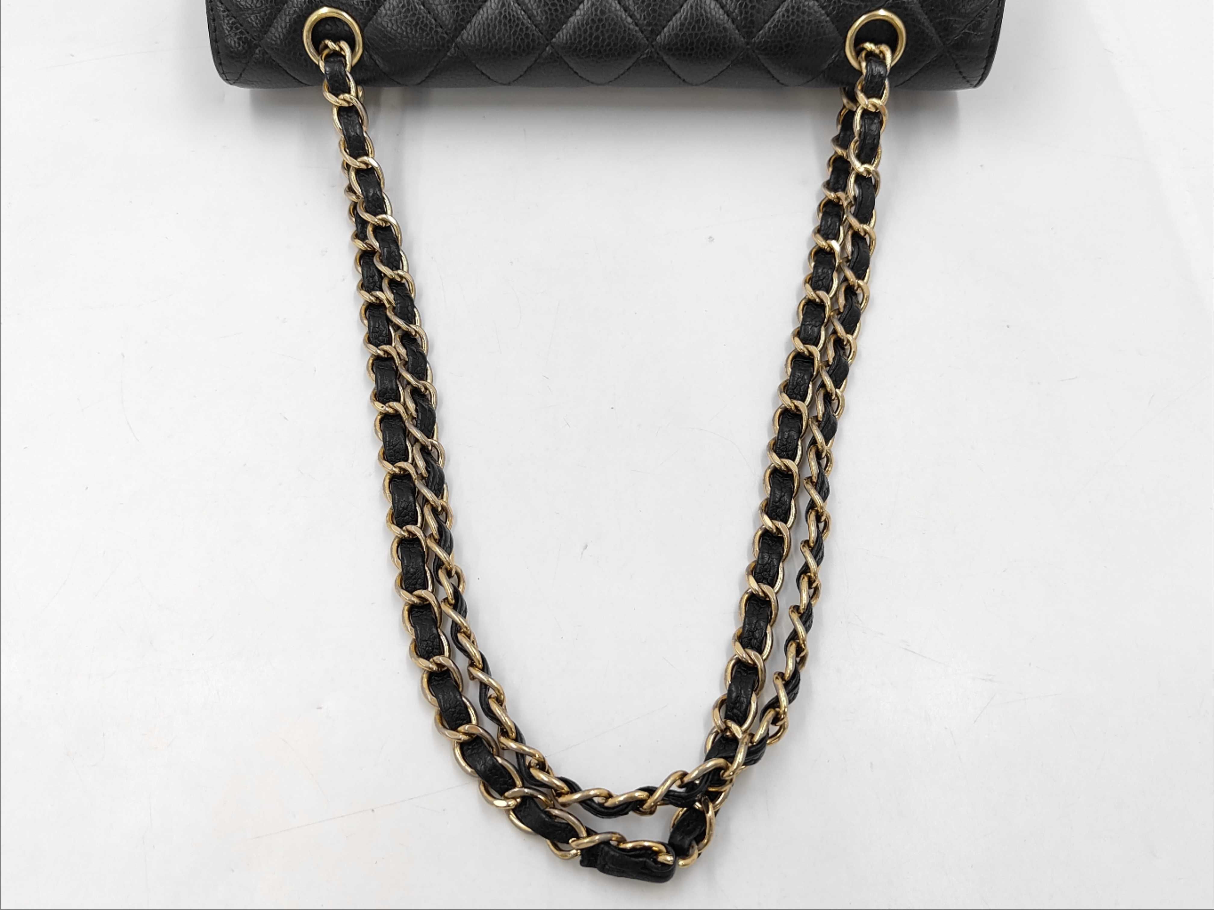 Matelassé Double Flap Chain Shoulder Bag 25, Caviar Leather, Black, with original seal, serial number in the 13 range, 13865555, Shoulder Bag — view 3