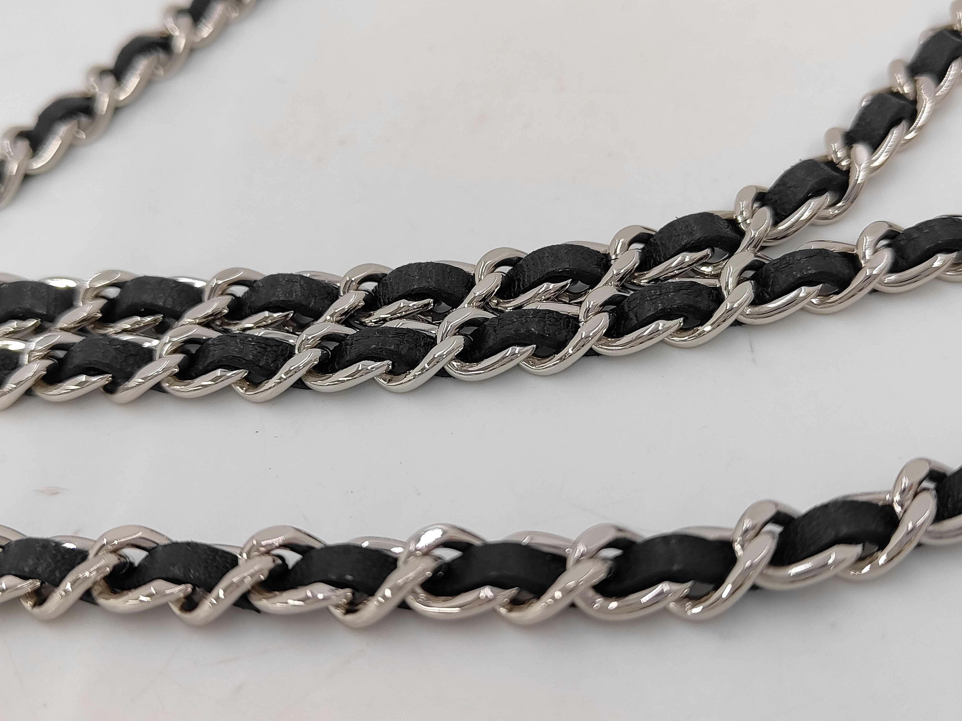 Matelassé Chain Wallet Shoulder Bag — view 4