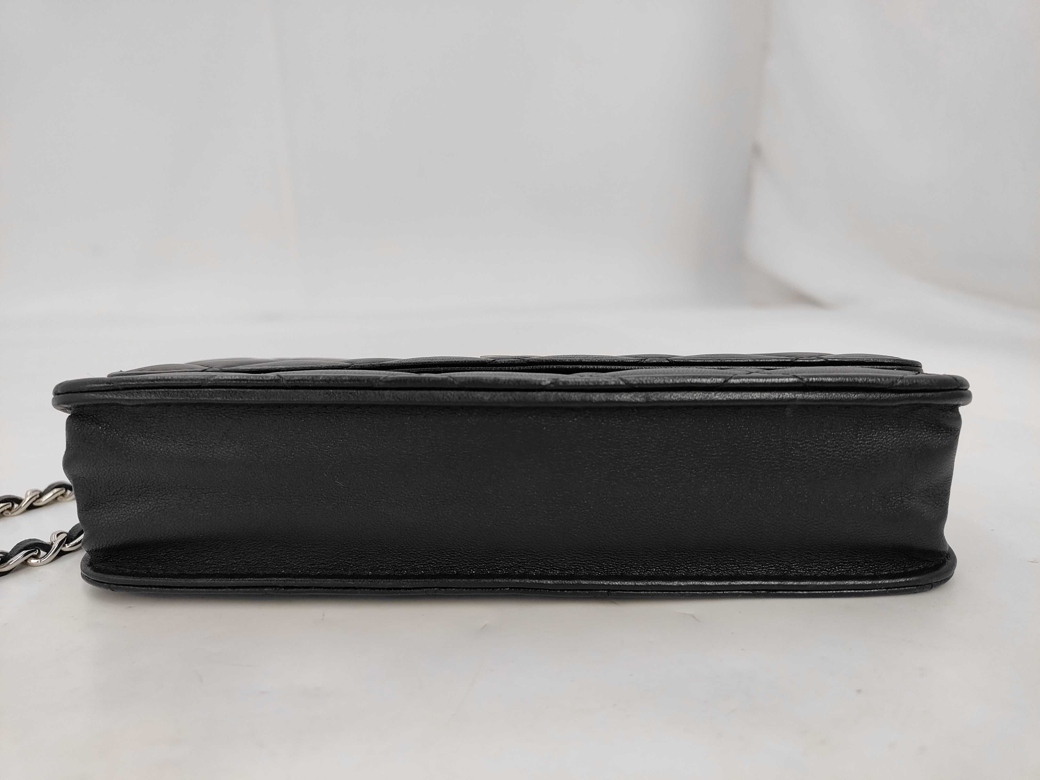 Matelassé Chain Wallet Shoulder Bag — view 6