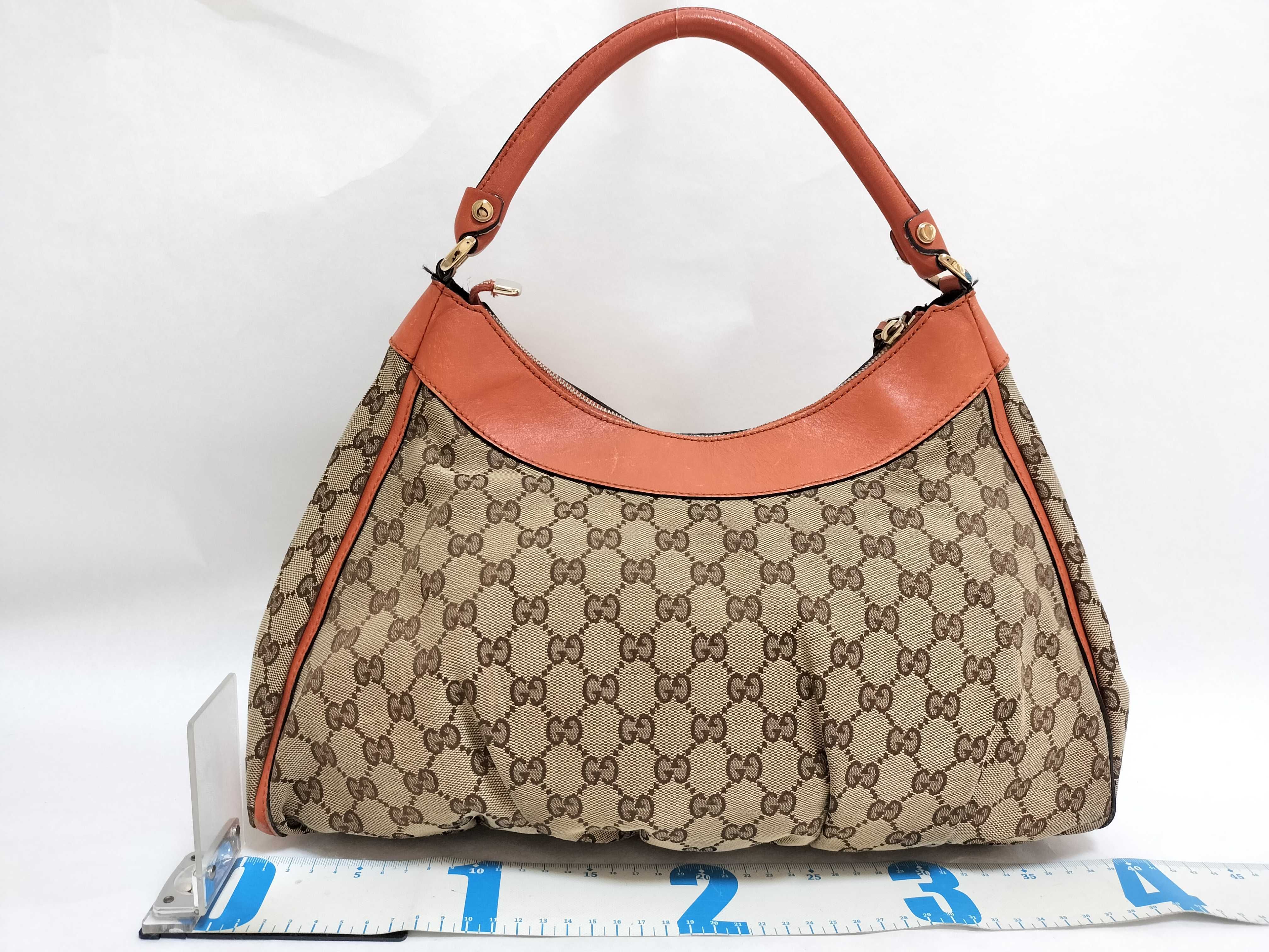 GG Canvas Abbey Bag GG Shoulder Bag — view 2
