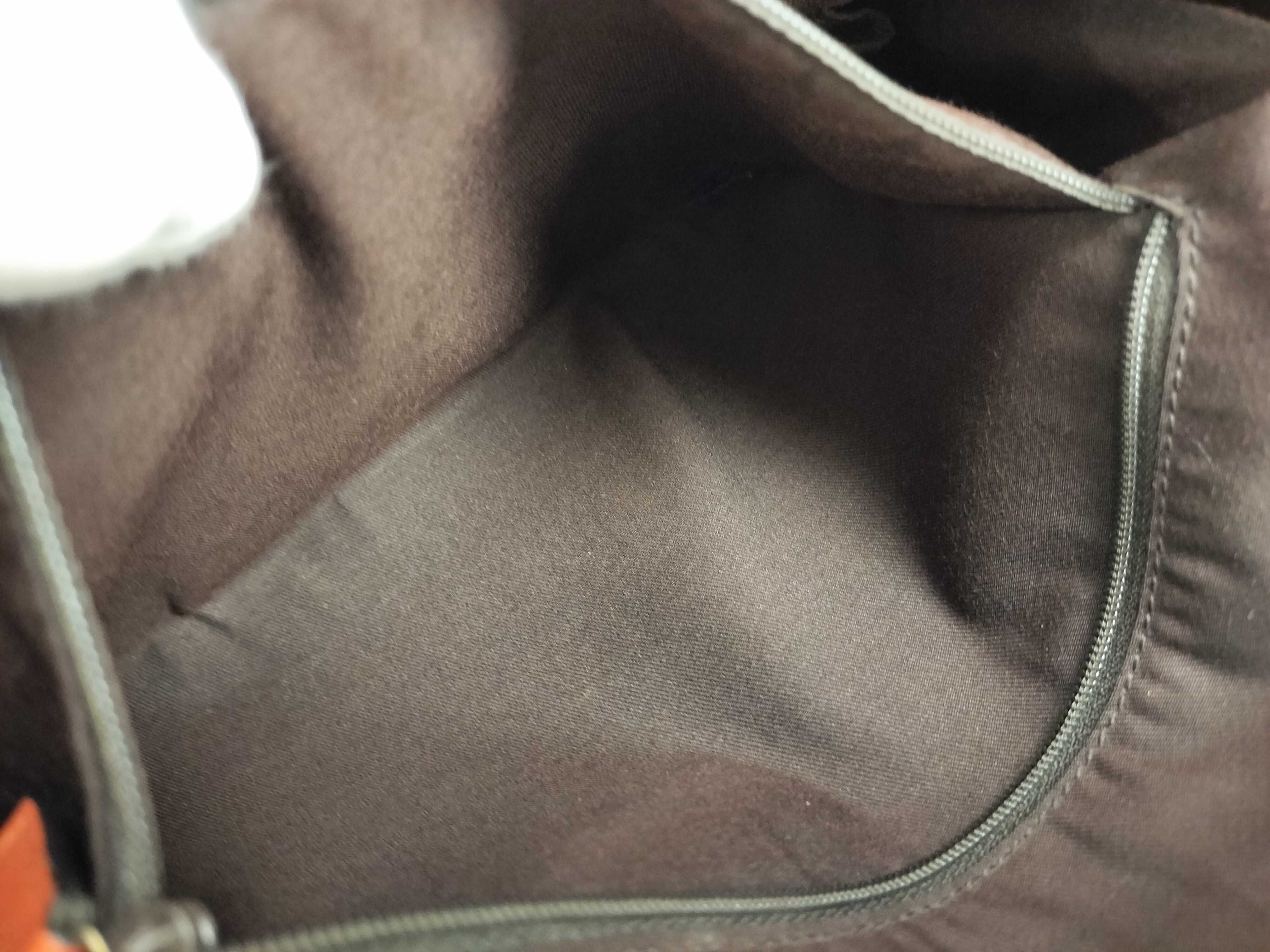 GG Canvas Abbey Bag GG Shoulder Bag — view 11