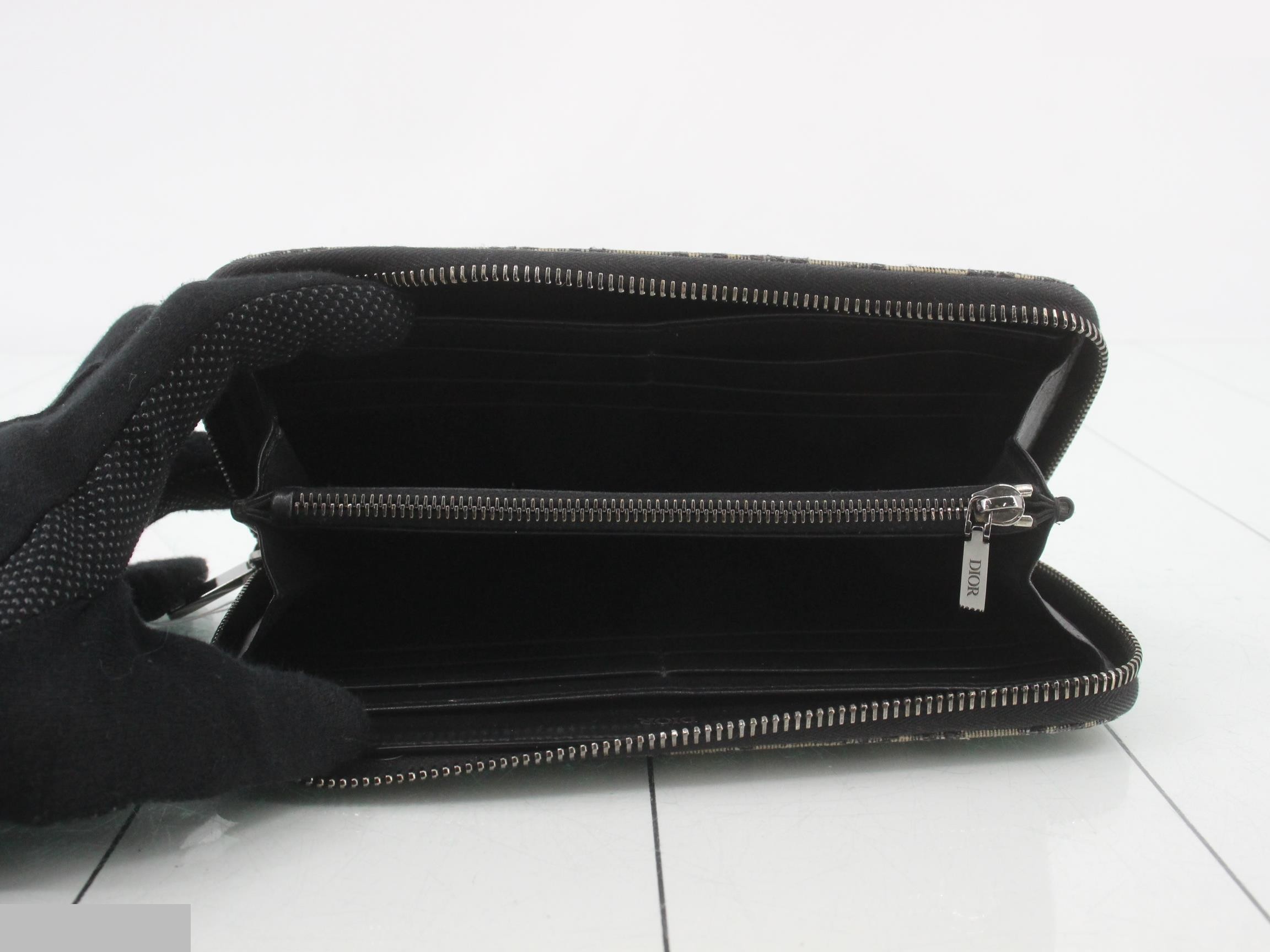 long wallet — view 4