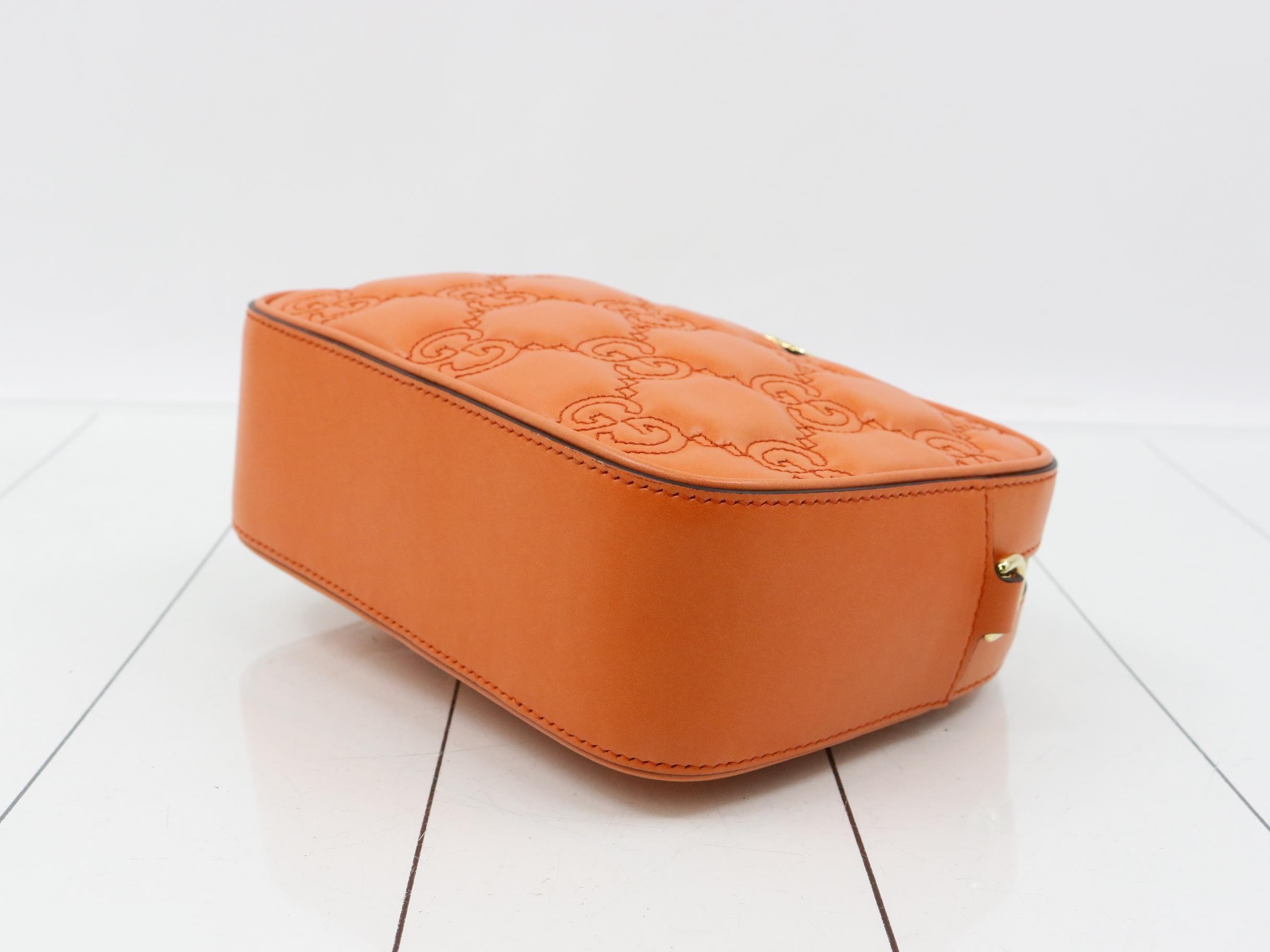 GG Matelassé Leather Shoulder Bag — view 6
