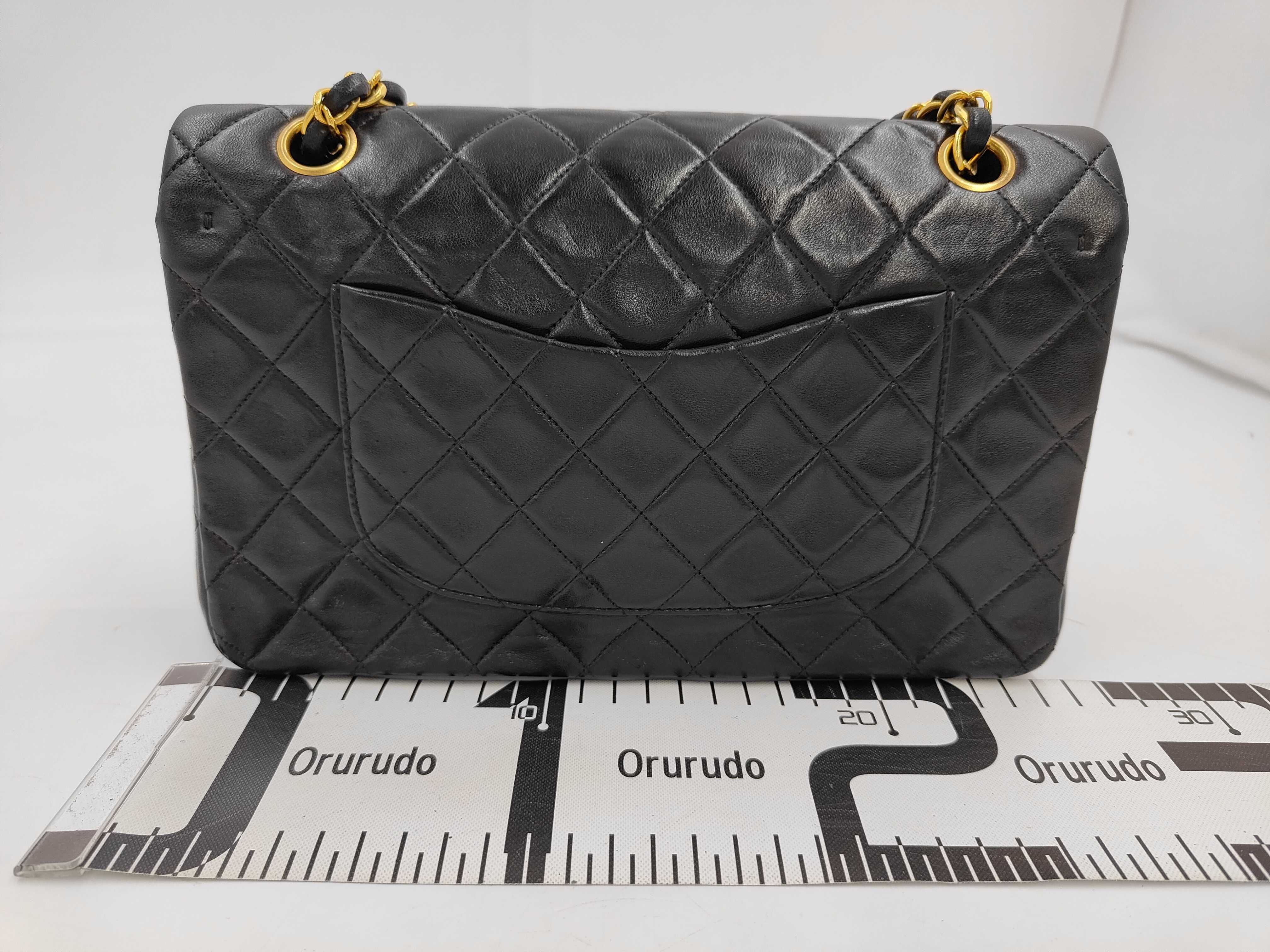 Matelassé 25 Double Flap Double Chain Lambskin Shoulder Bag — view 2