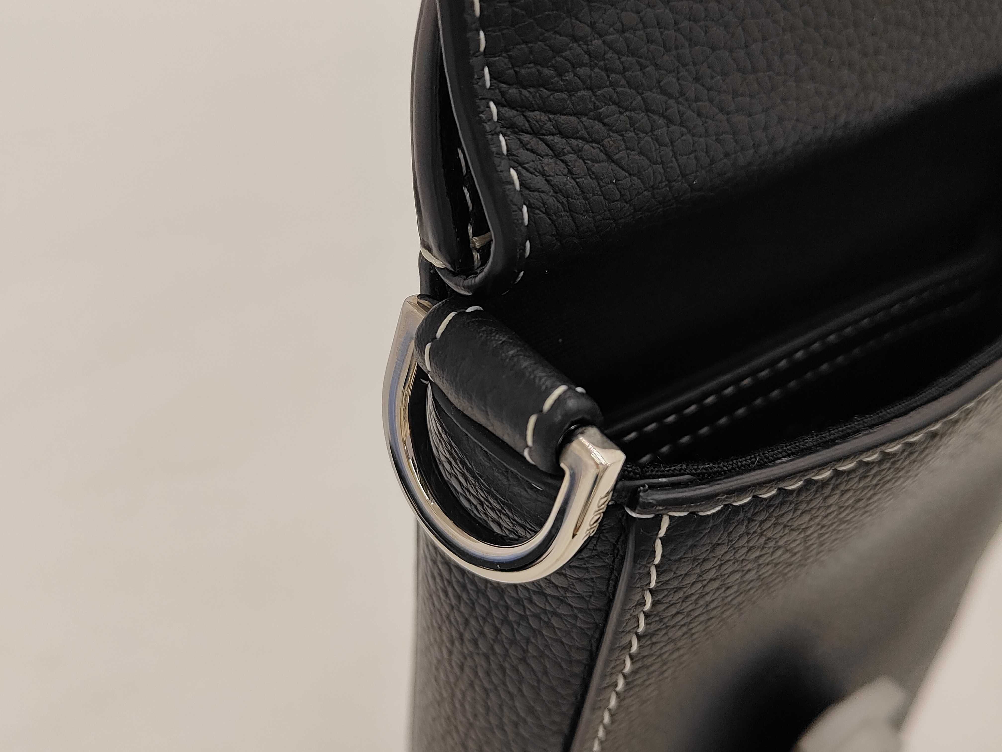 Saddle Vertical Pouch Shoulder Bag — view 10