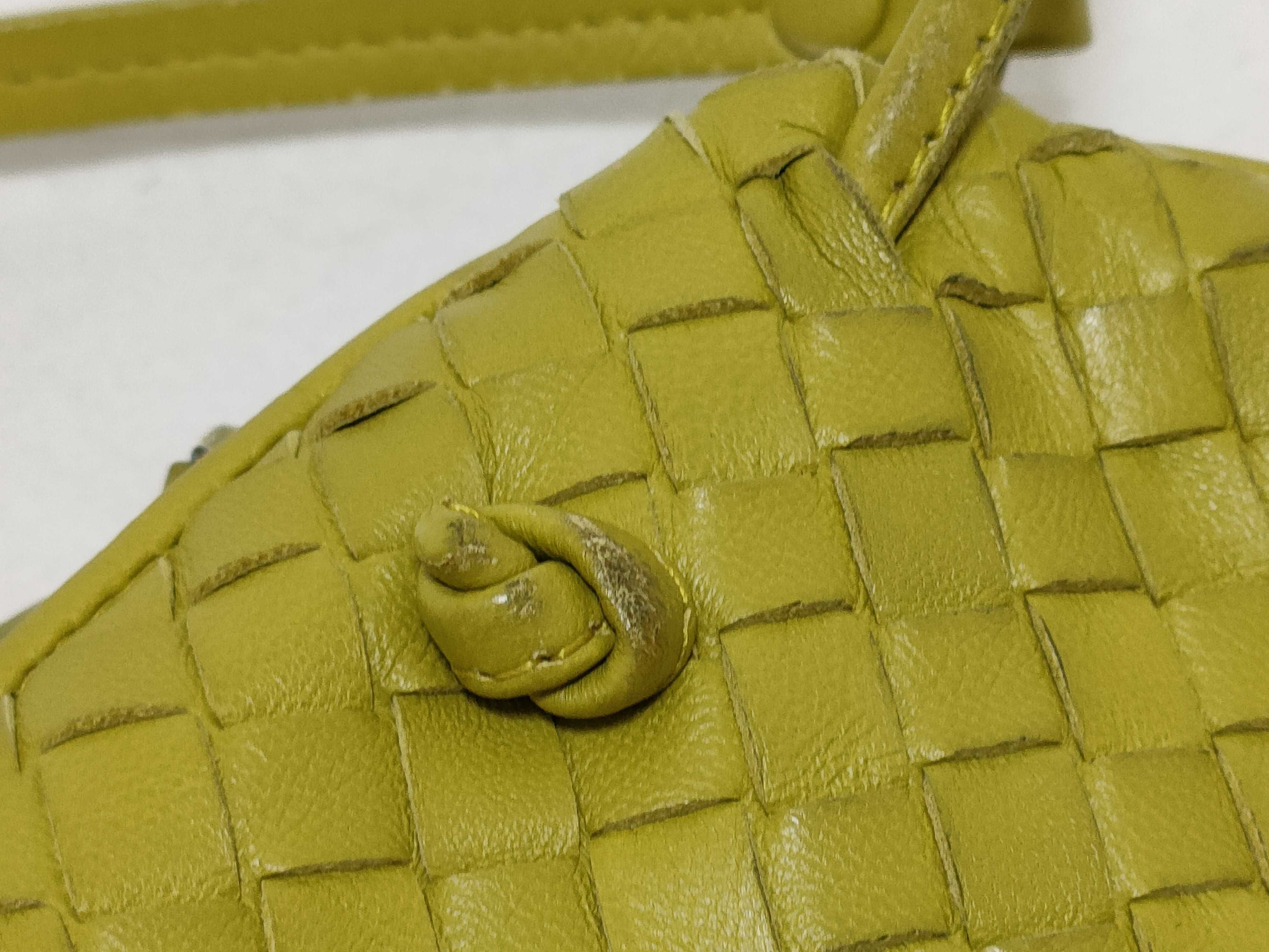 Intrecciato Bottega Veneta Shoulder Bag Intrecciato Leather Shoulder Bag — view 13
