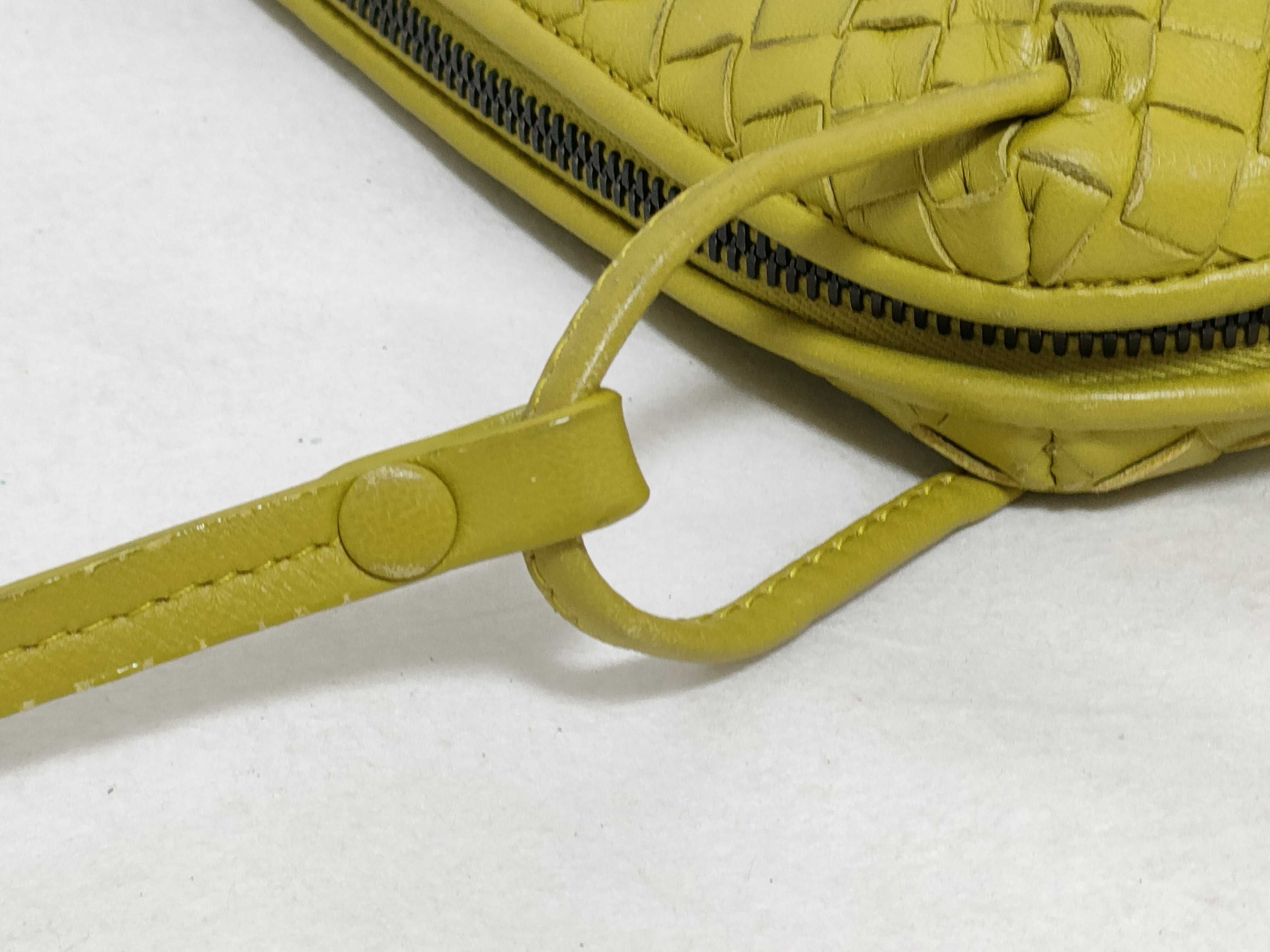 Intrecciato Bottega Veneta Shoulder Bag Intrecciato Leather Shoulder Bag — view 5
