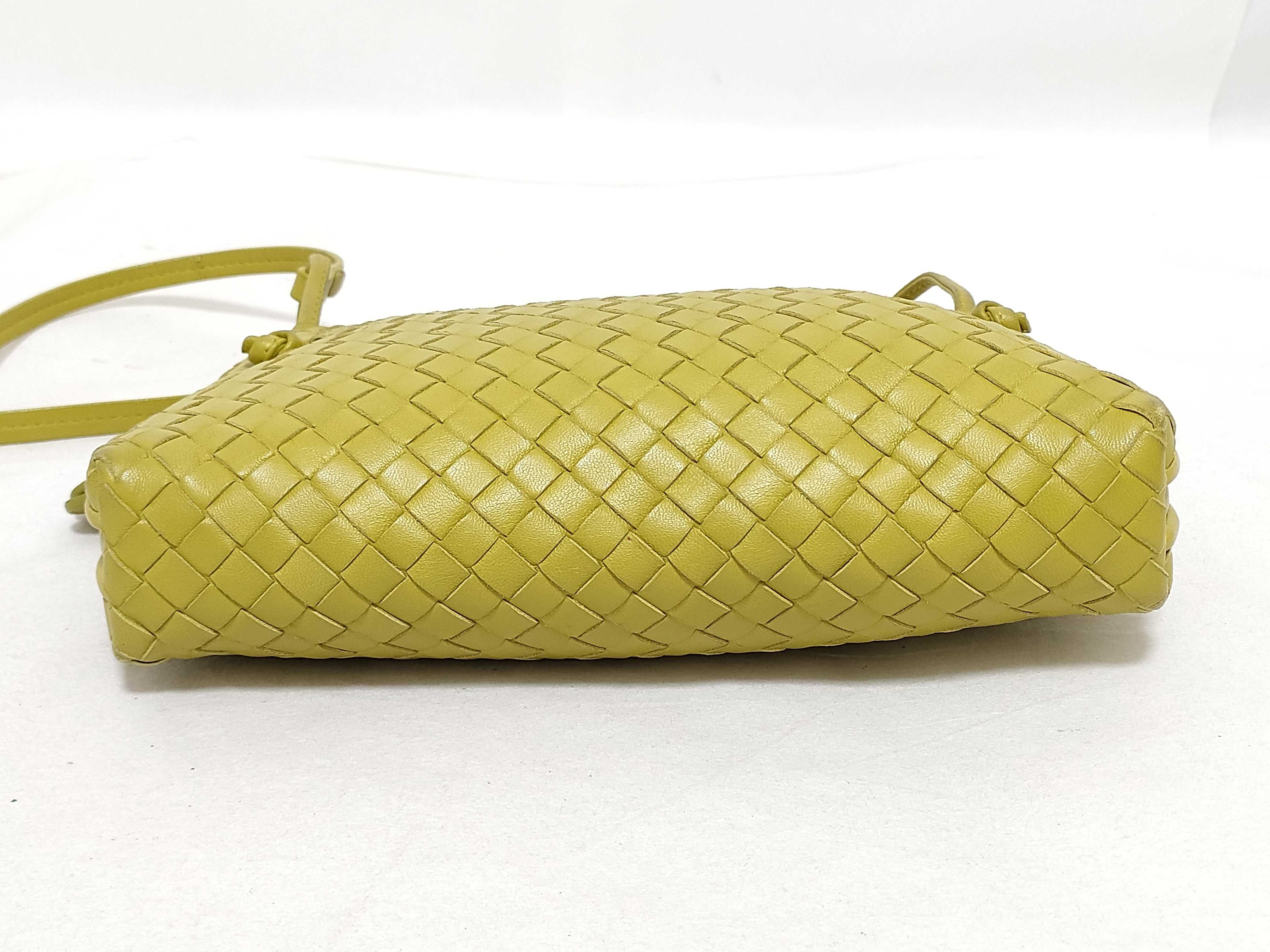 Intrecciato Bottega Veneta Shoulder Bag Intrecciato Leather Shoulder Bag — view 7