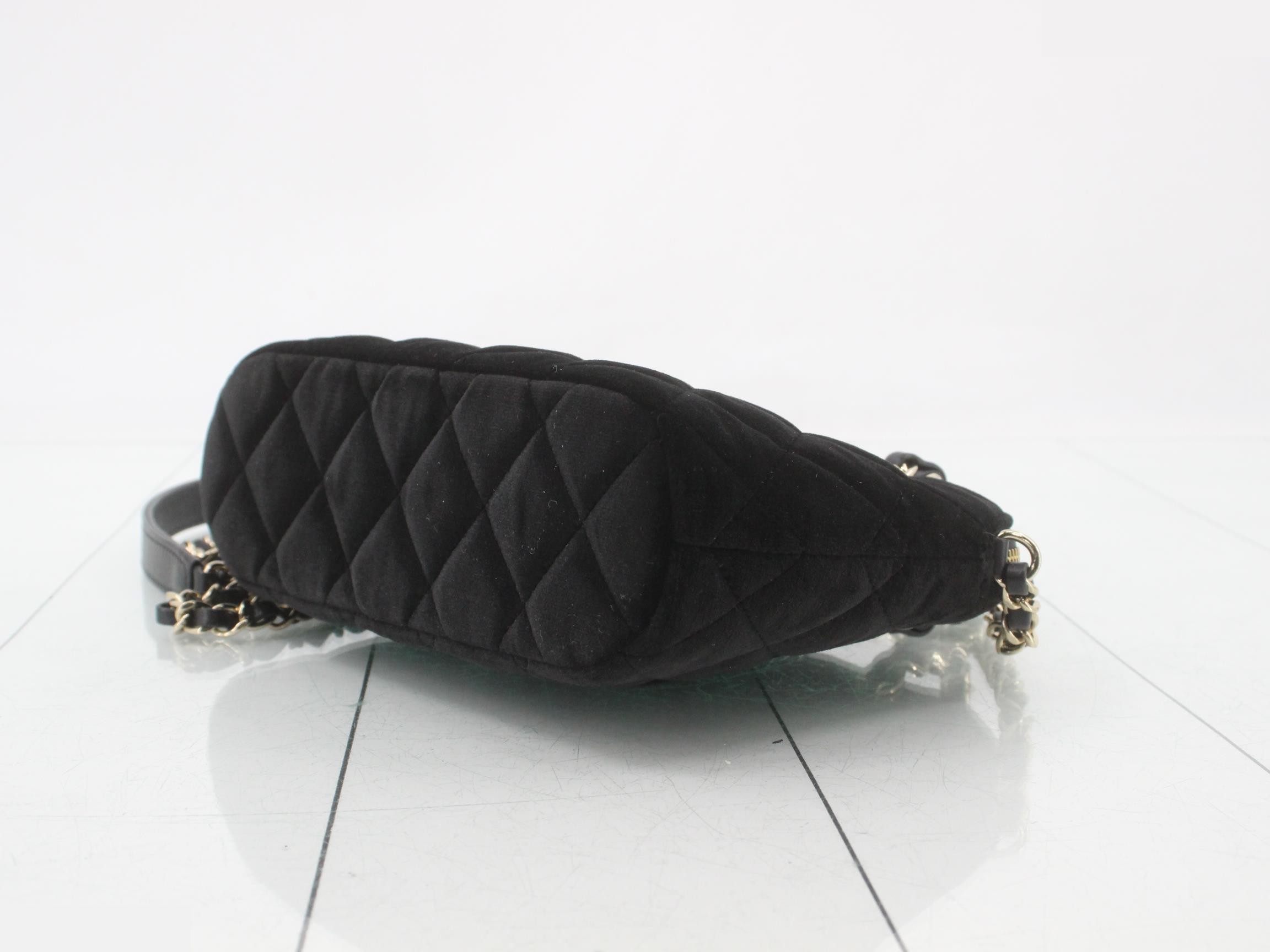 24B Velvet Coco Mark Chain Bag AS5130 Black — view 6