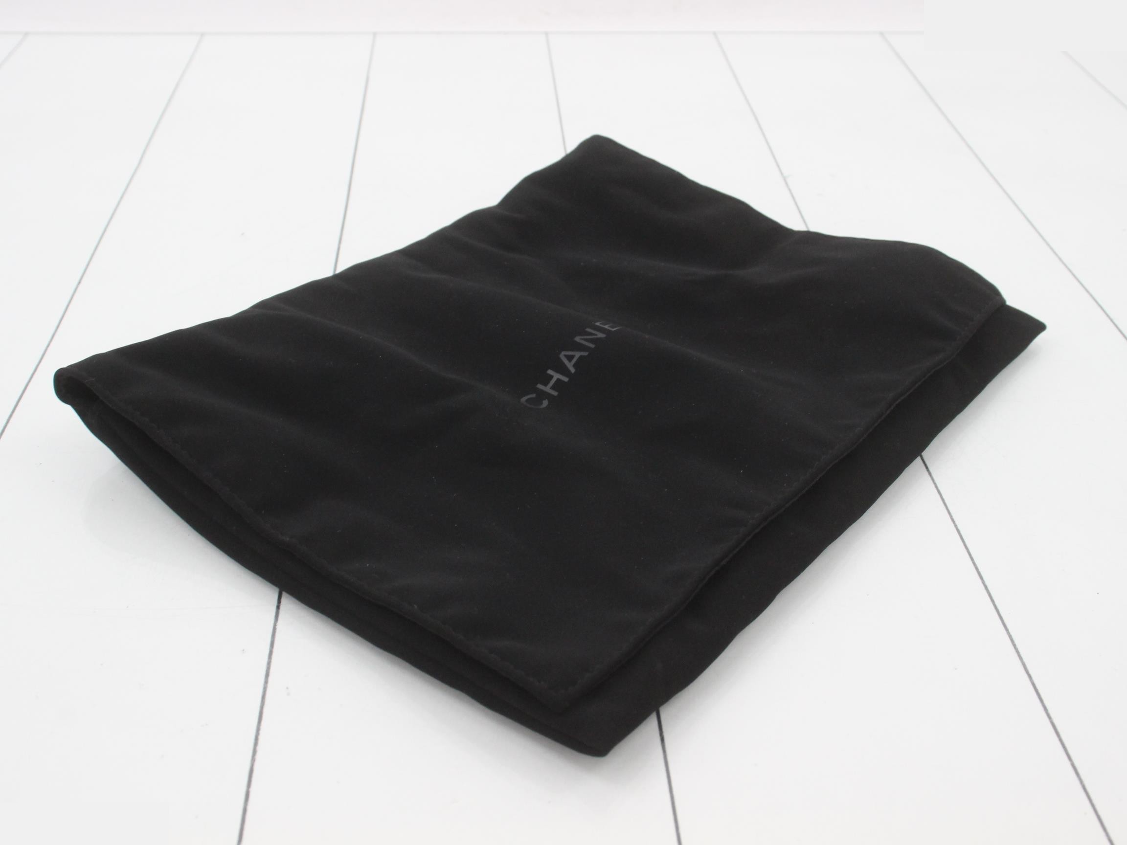 24B Velvet Coco Mark Chain Bag AS5130 Black — view 7