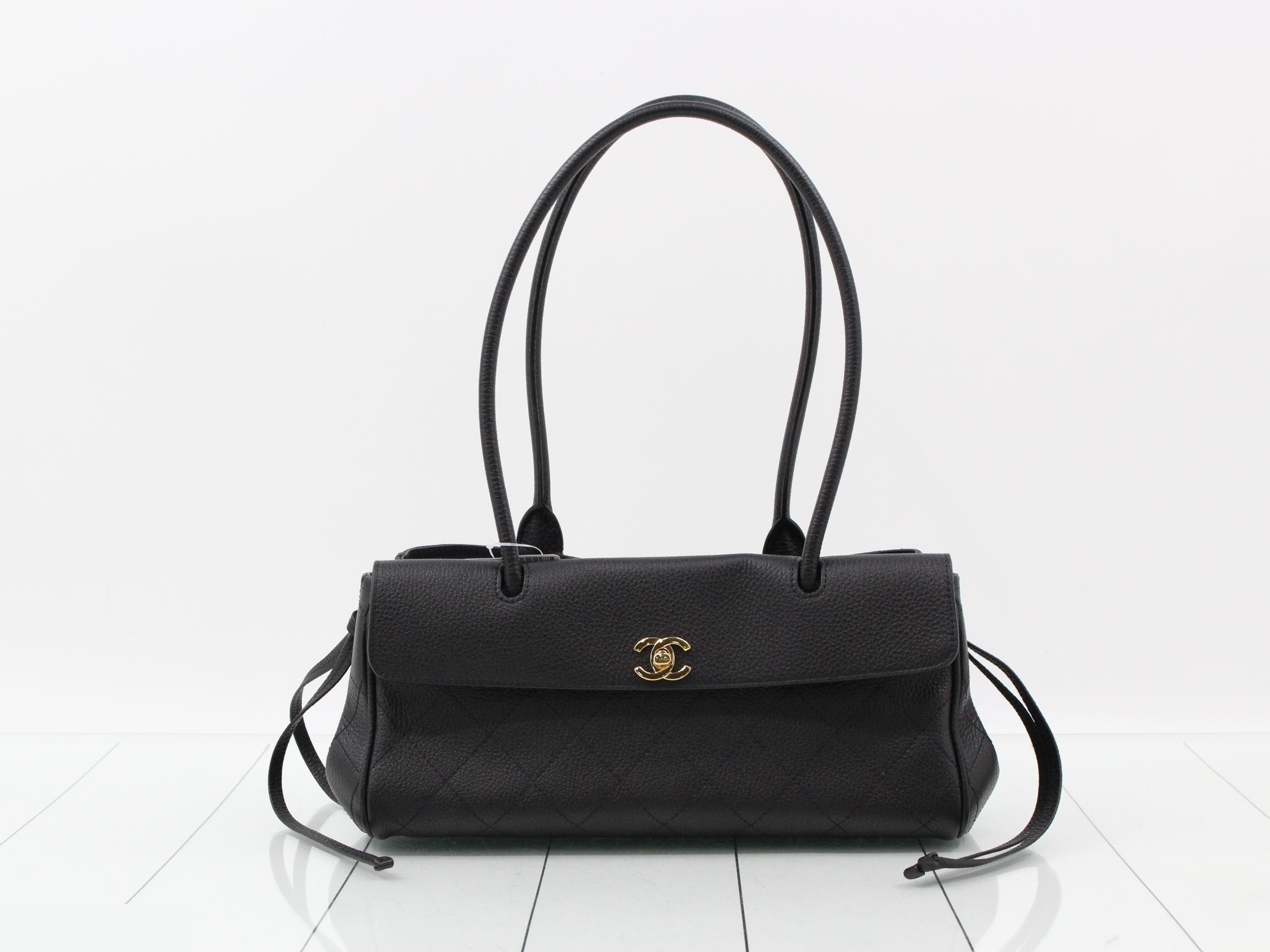 Shopping bag, small, calfskin, black