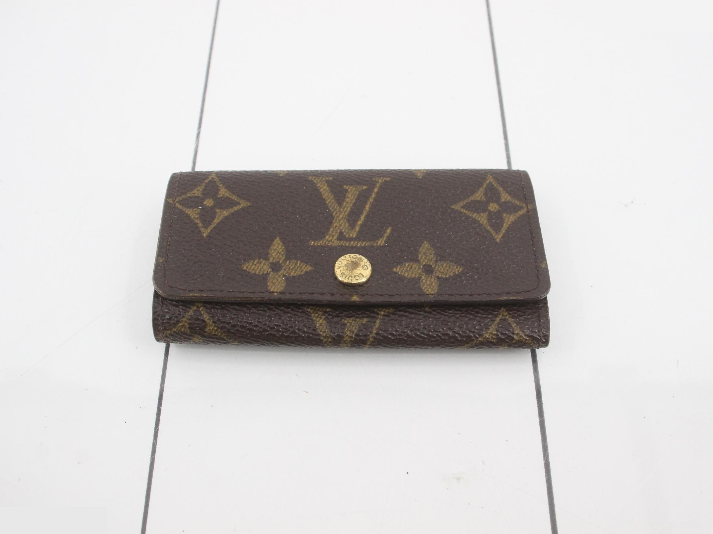 Monogram (Bag) - BULK SALE - Bundle: Key Case 2-Piece Set — view 2