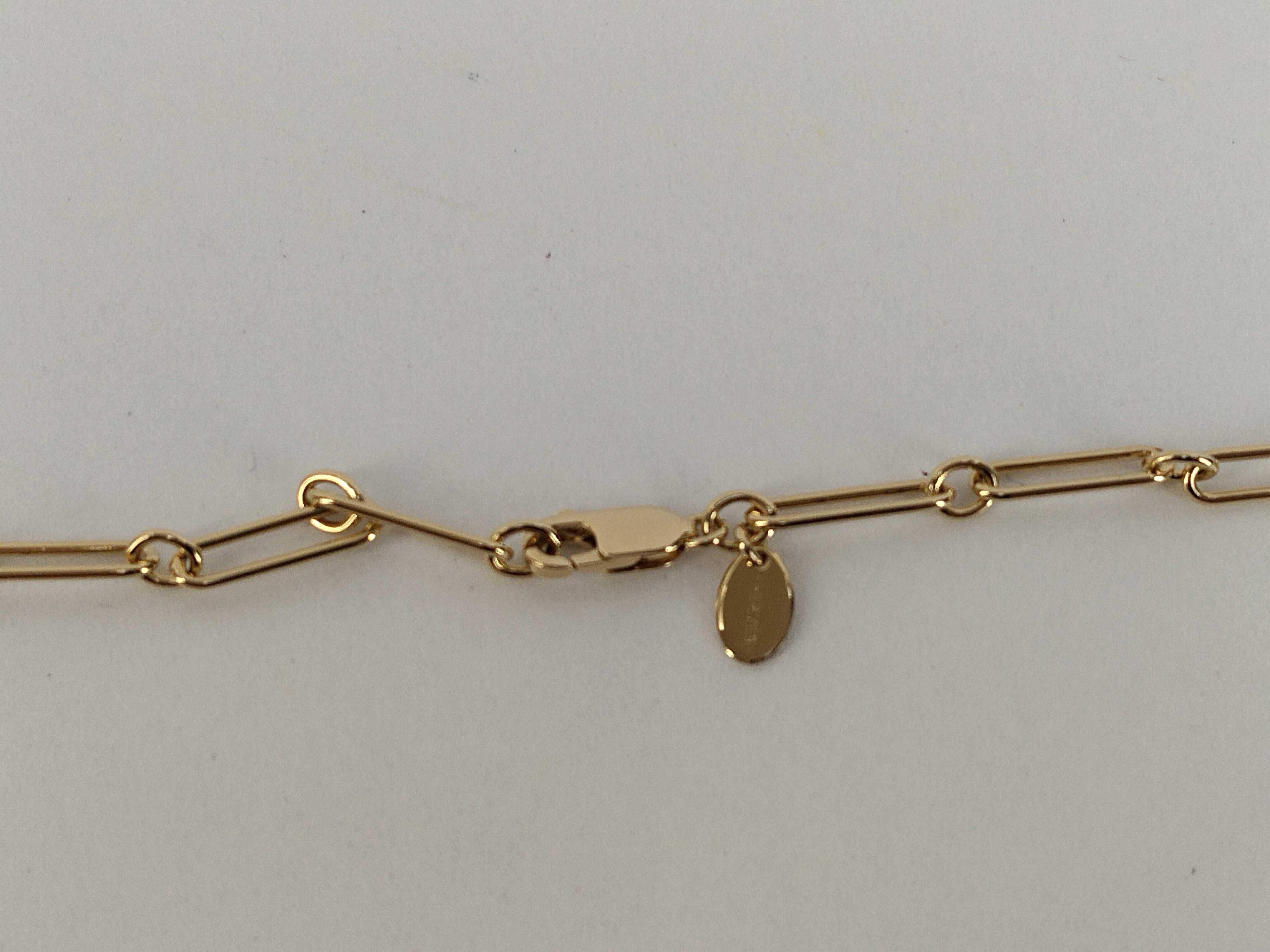 Amulette Pendant GM Necklace — view 4