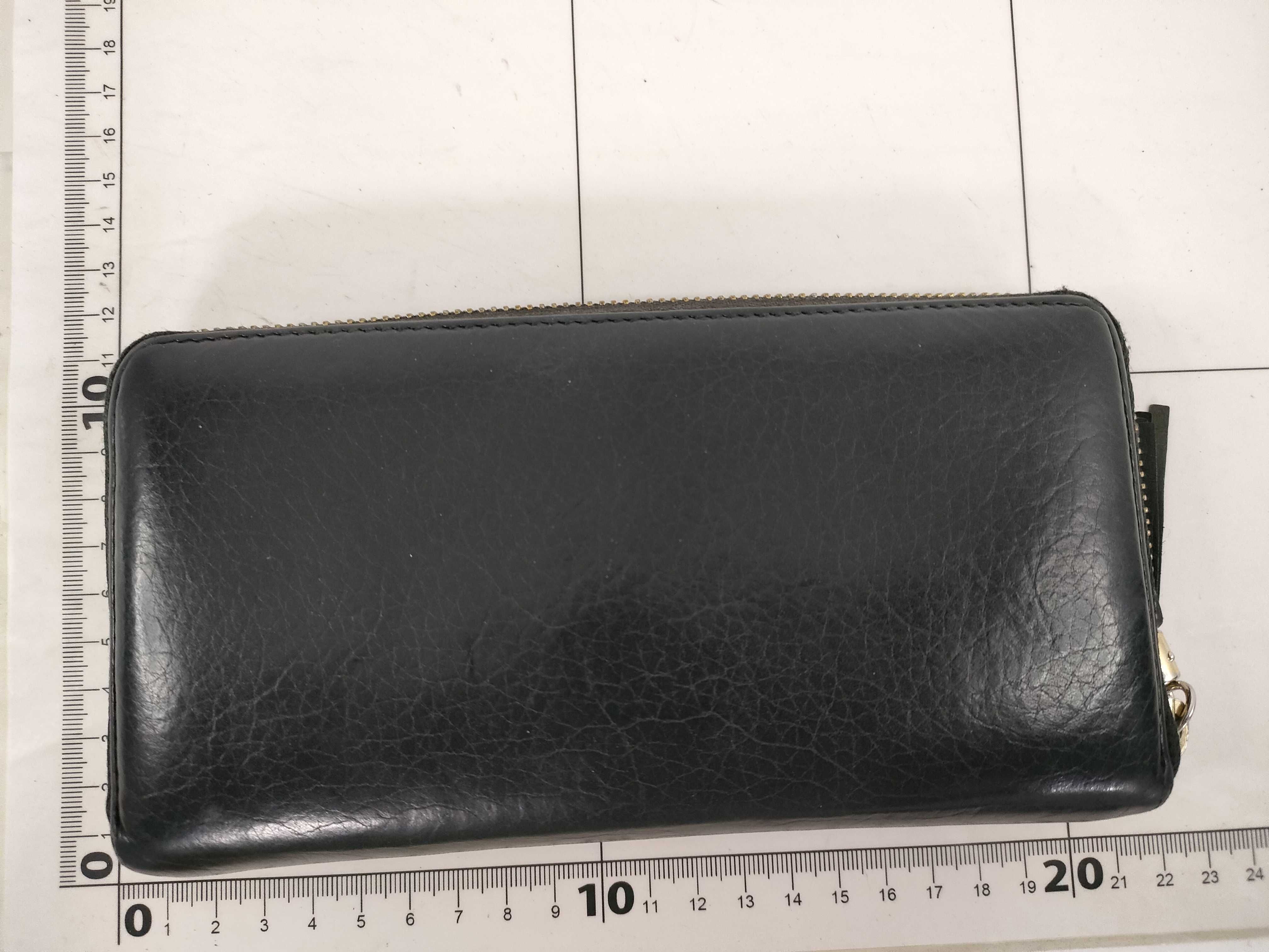 long wallet — view 2