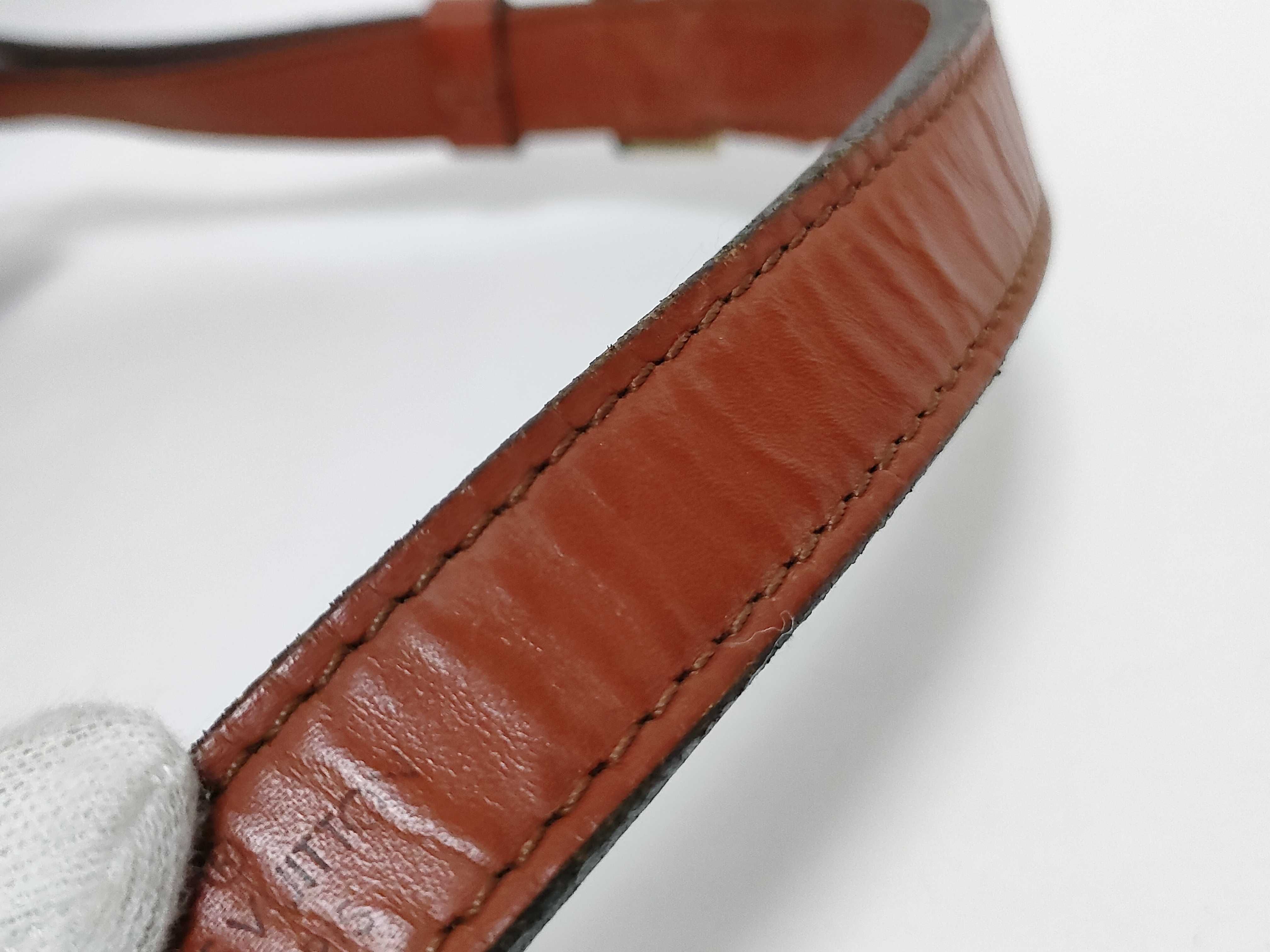 Epi Petit Noé M44103 Brown Shoulder Bag — view 4