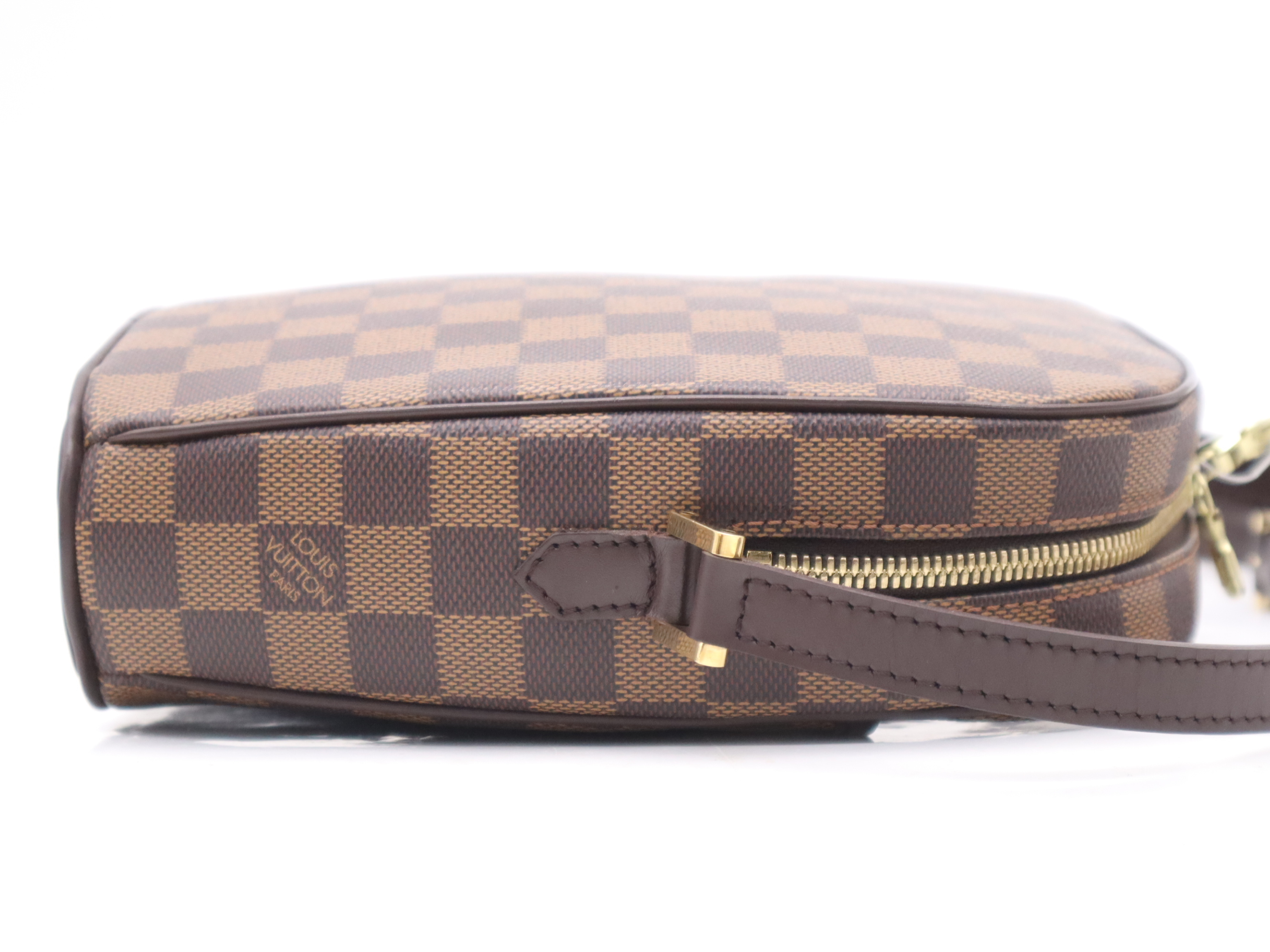 N51294 Damier Apanema PM Shoulder Bag — view 5