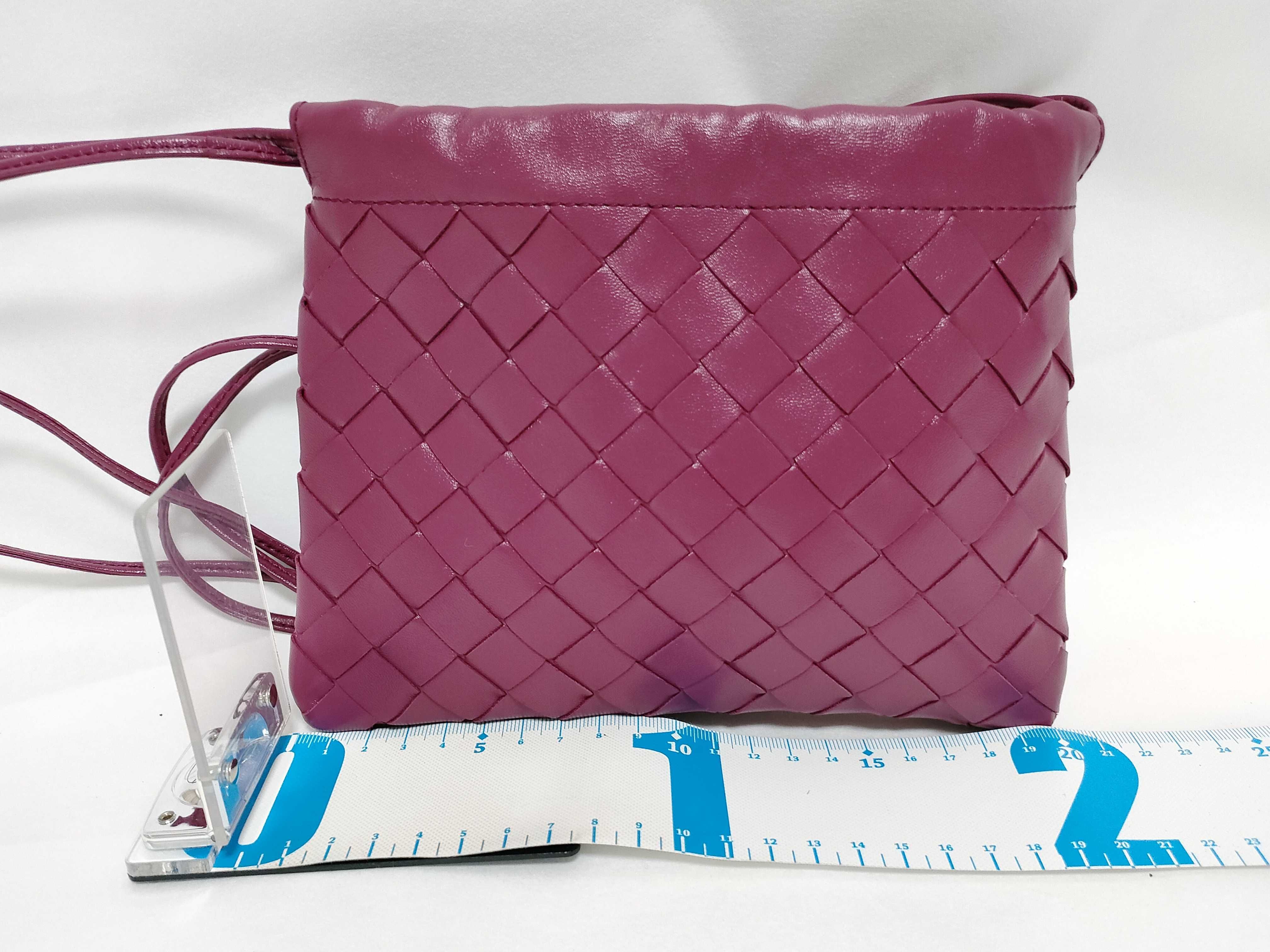 Intrecciato Bottega Veneta Intrecciato Dust Bag Leather Shoulder Bag Purple Shoulder Bag — view 2