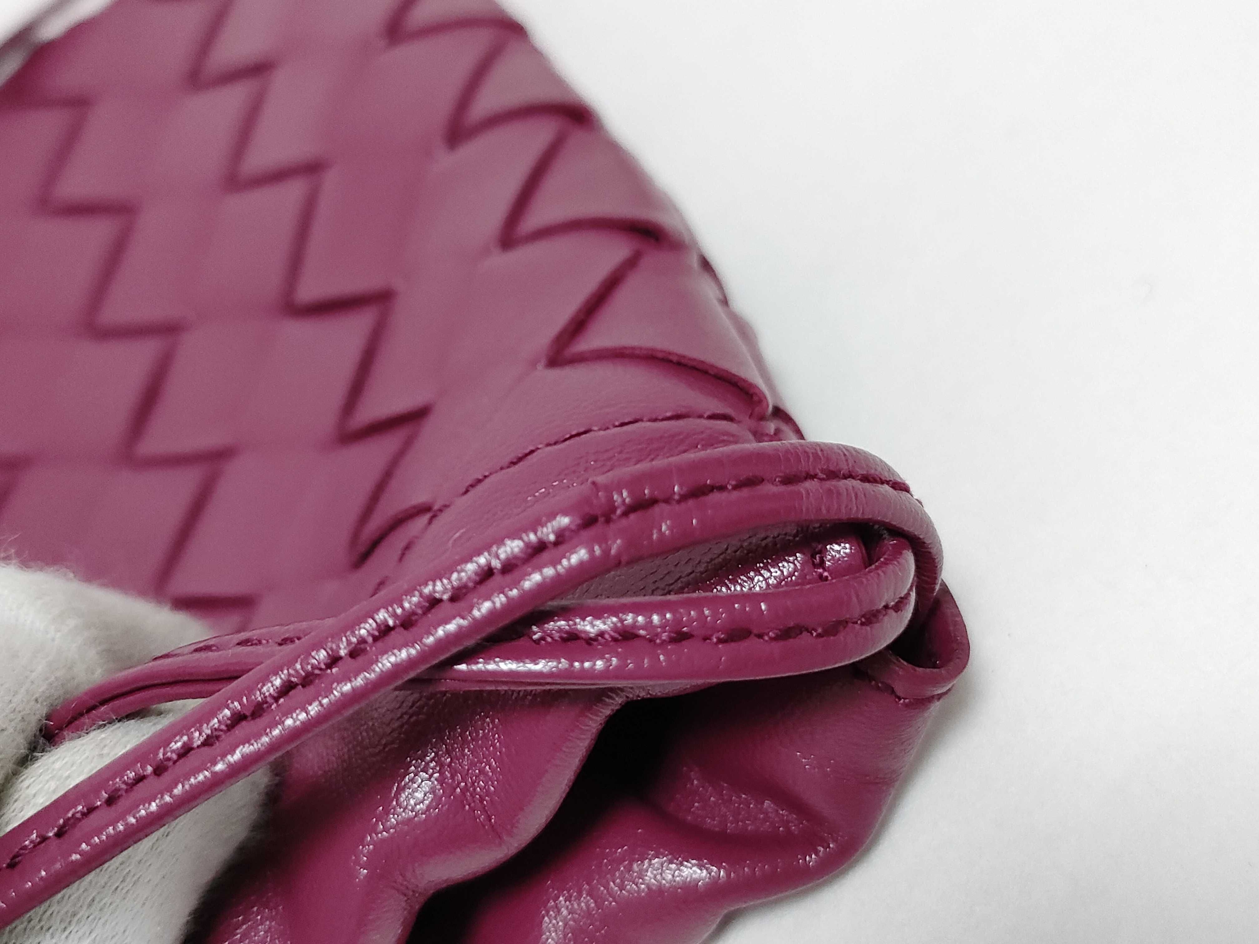 Intrecciato Bottega Veneta Intrecciato Dust Bag Leather Shoulder Bag Purple Shoulder Bag — view 11