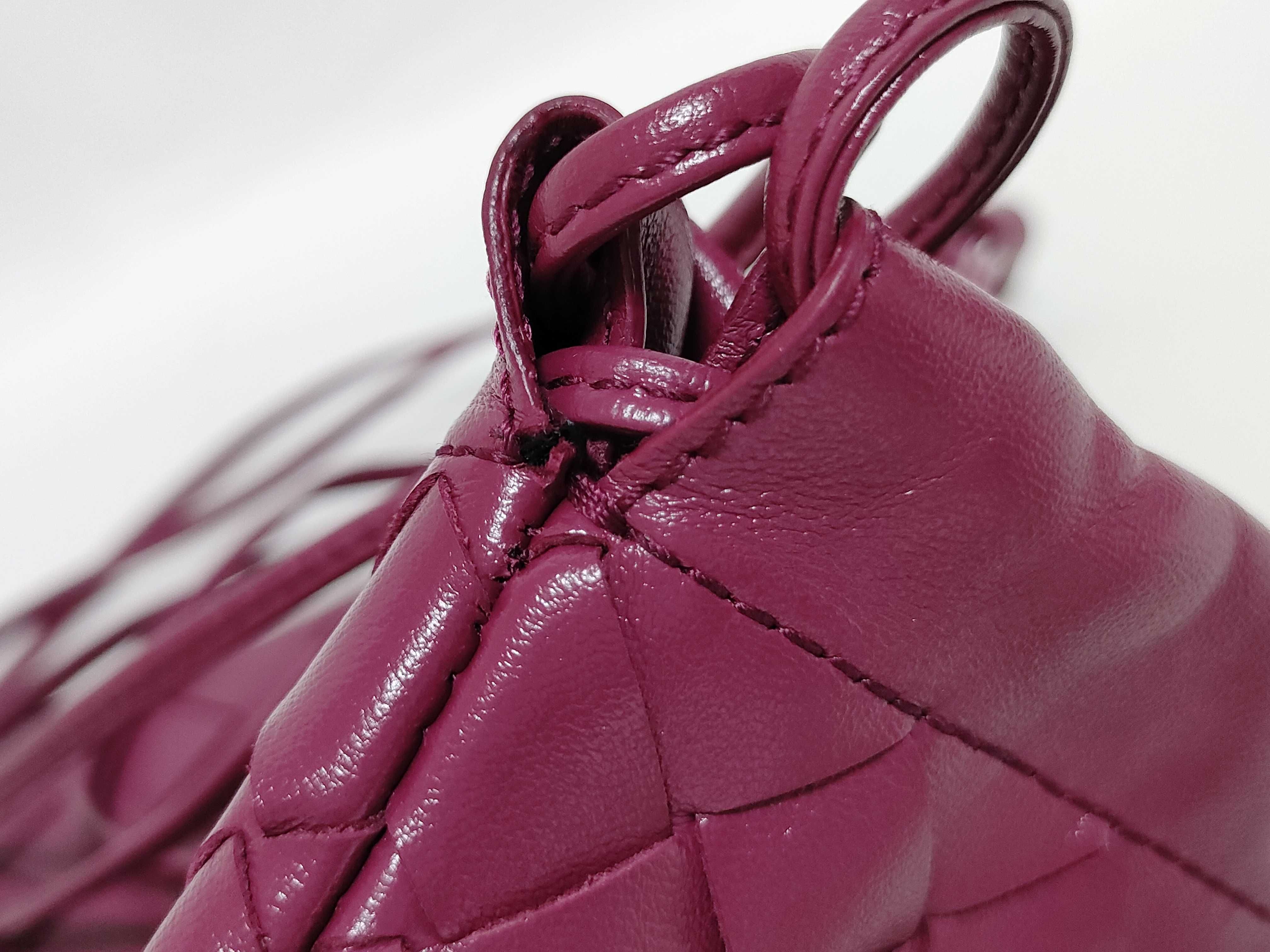 Intrecciato Bottega Veneta Intrecciato Dust Bag Leather Shoulder Bag Purple Shoulder Bag — view 12