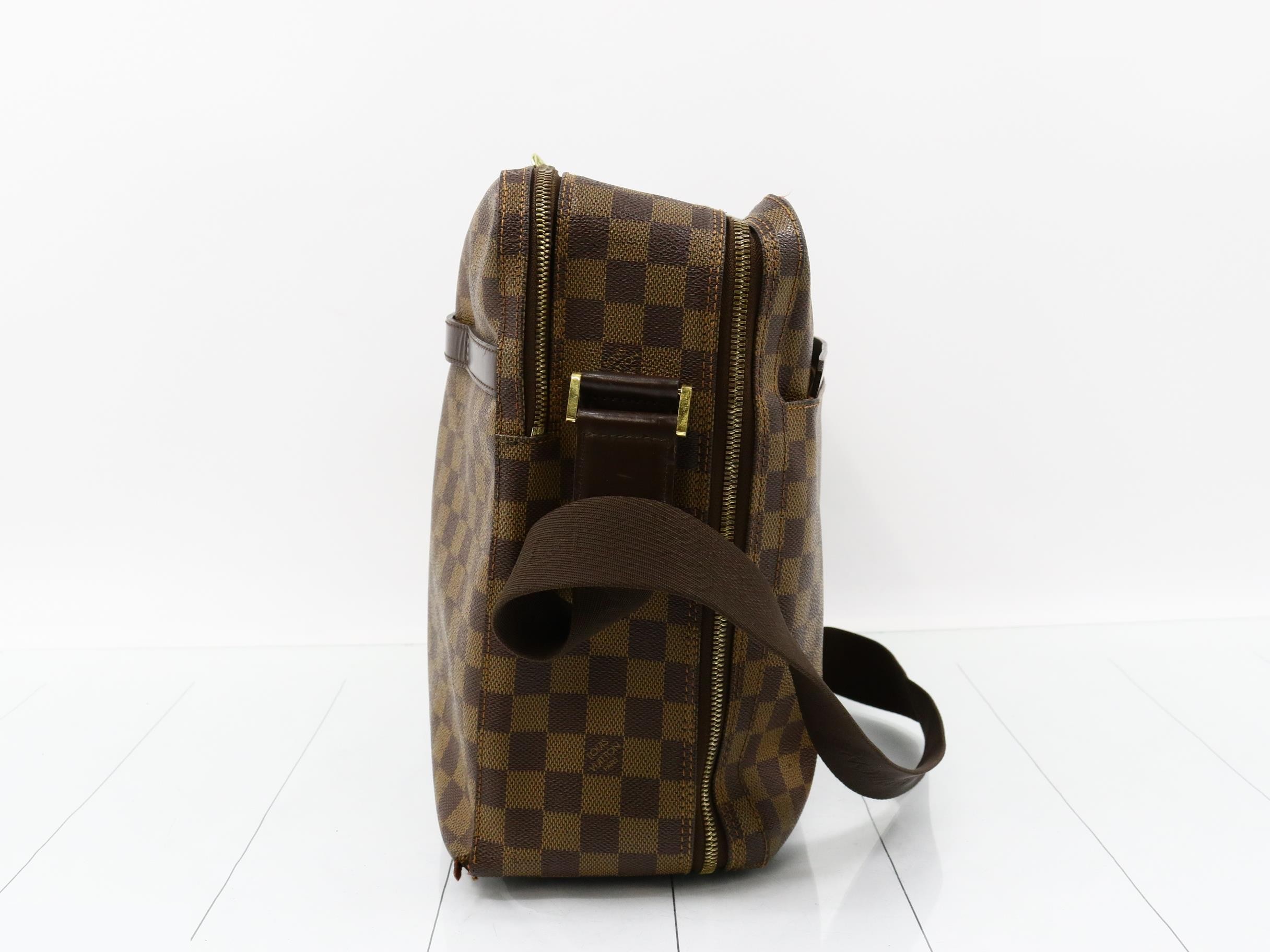 Damier Dorsoduro Shoulder Bag — view 4