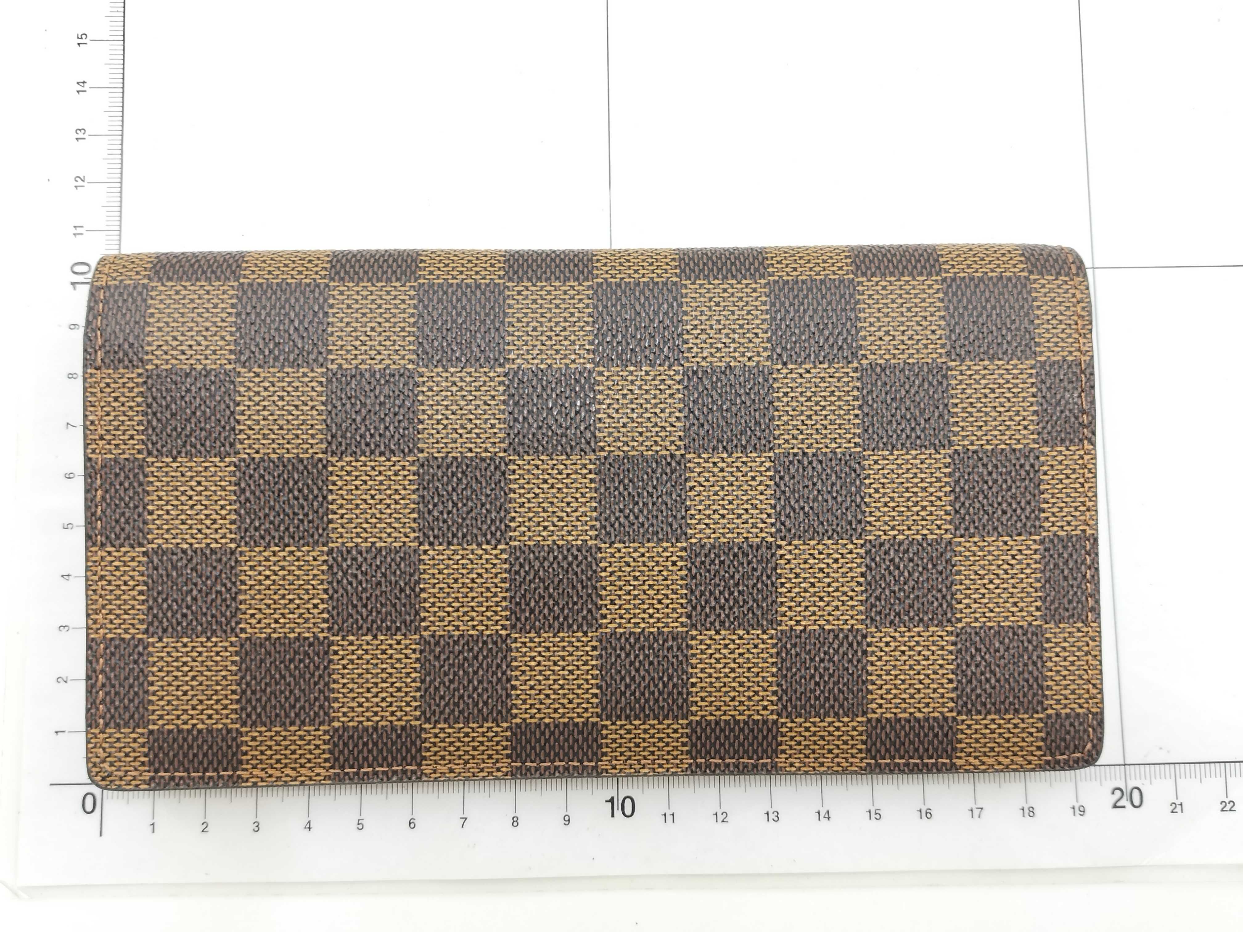 Damier Portefeuille Brazza Wallet — view 2