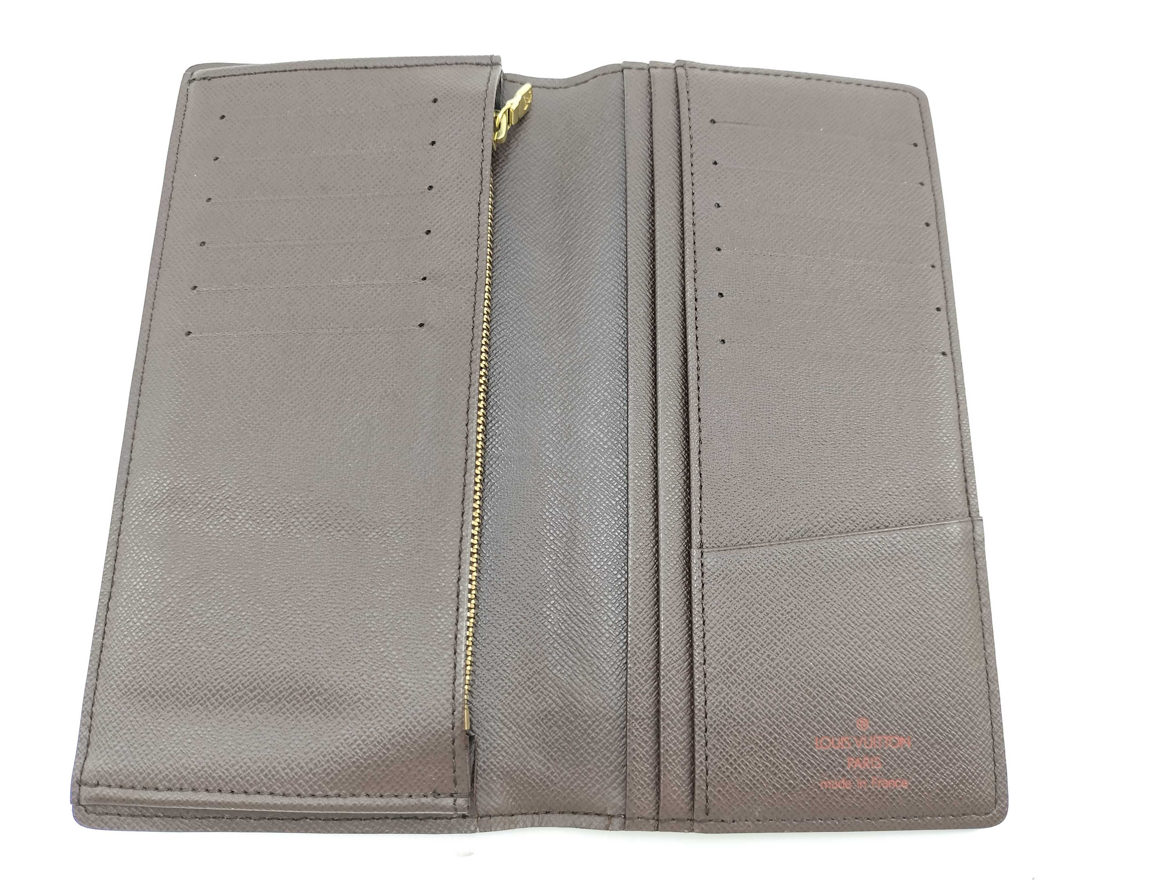 Damier Portefeuille Brazza Wallet — view 8