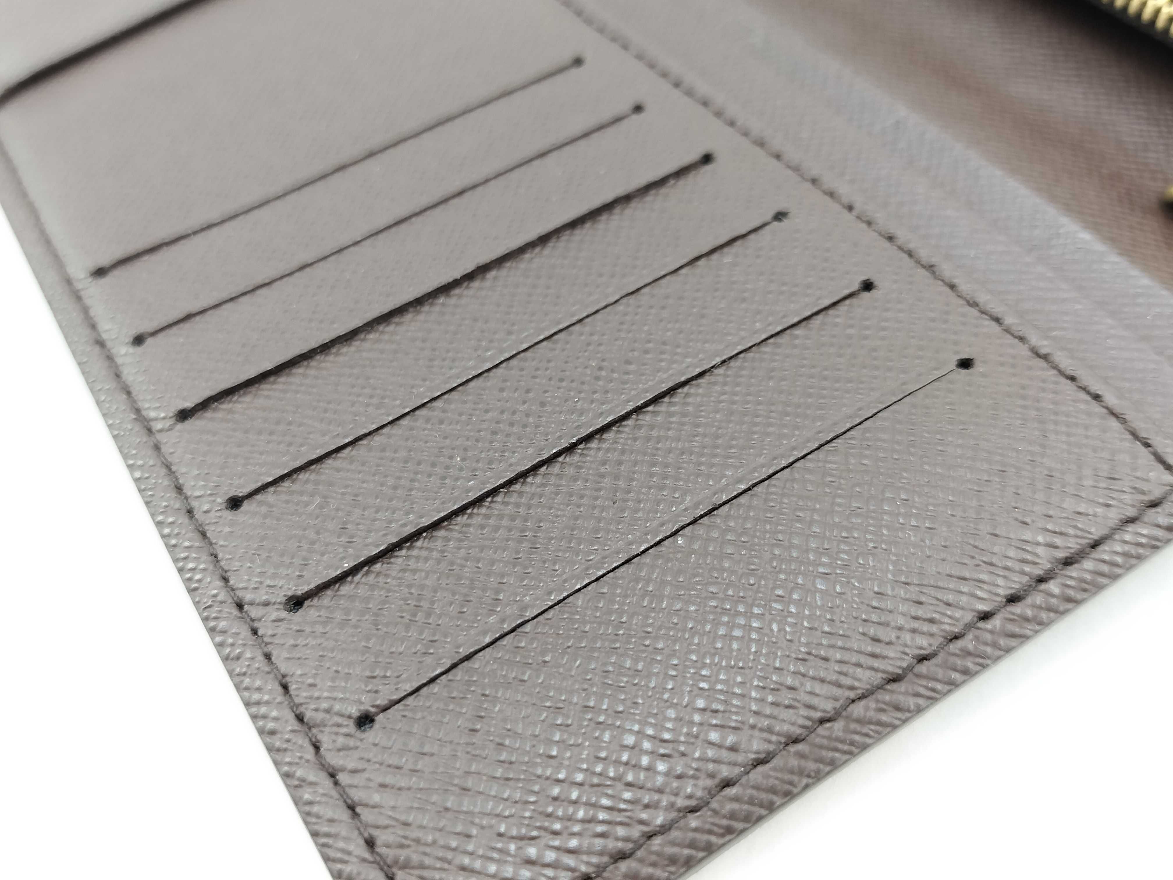Damier Portefeuille Brazza Wallet — view 10