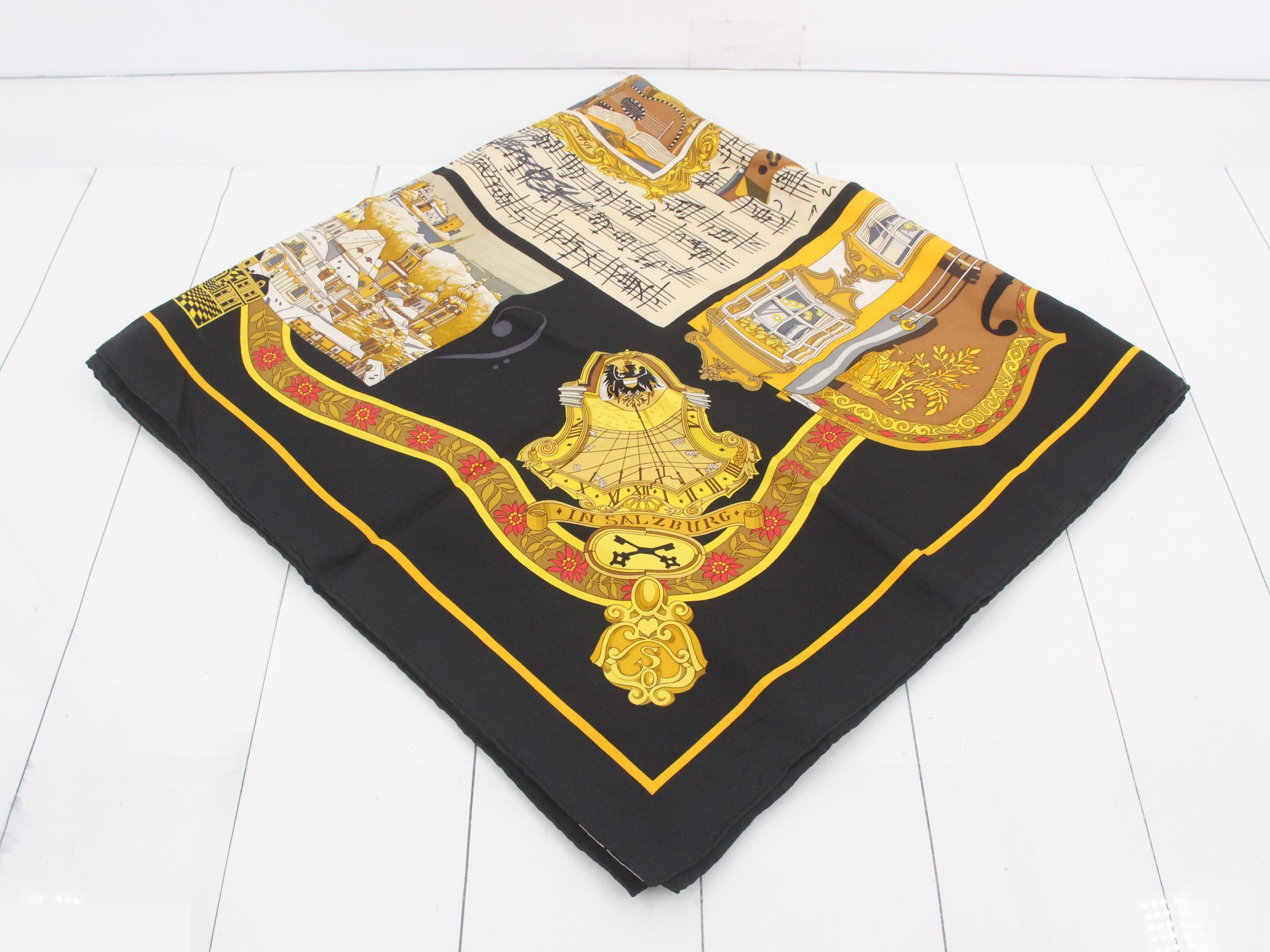 scarf — view 2