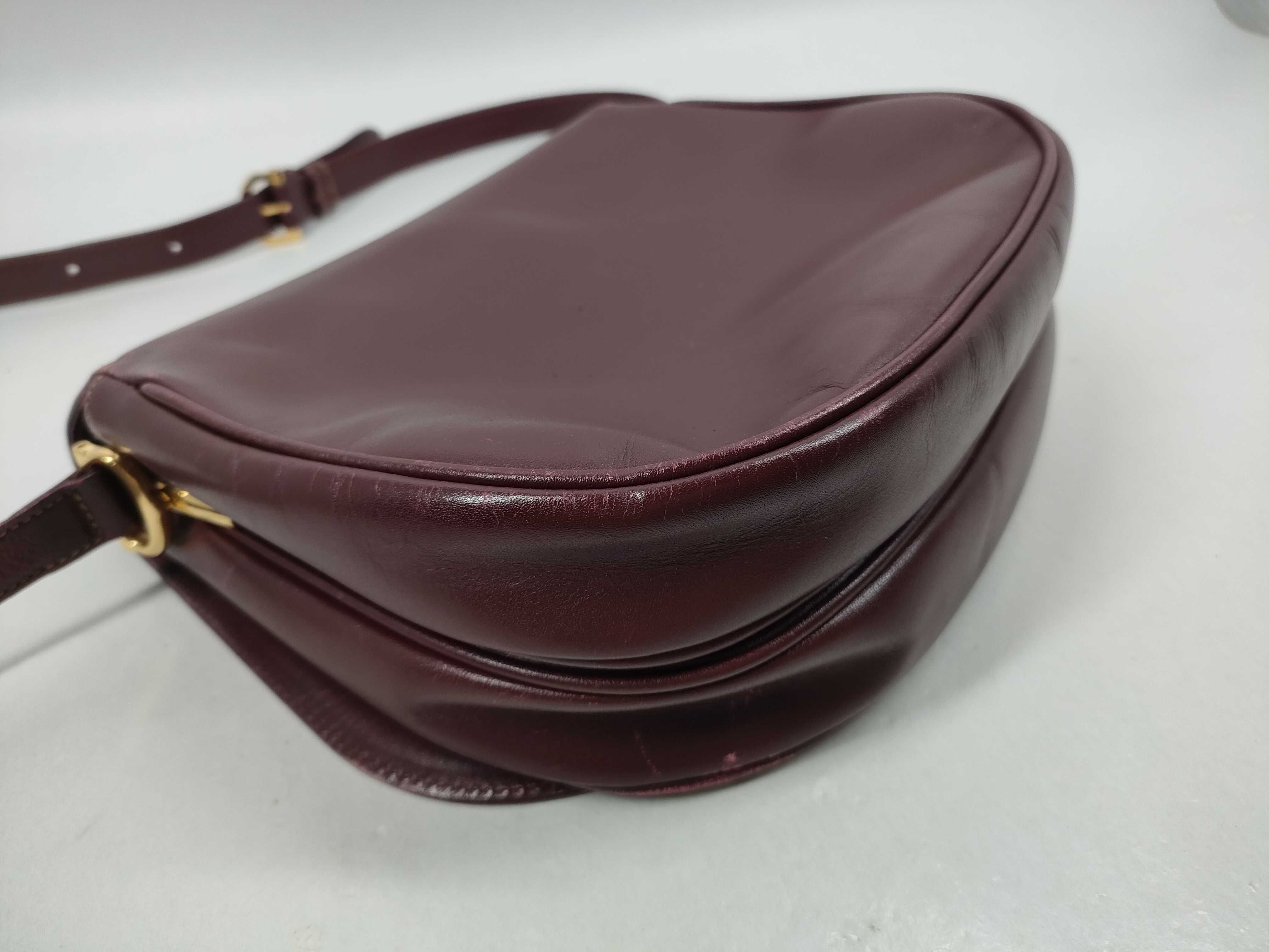 Must Leather Shoulder Must Line Shoulder Bag — view 4