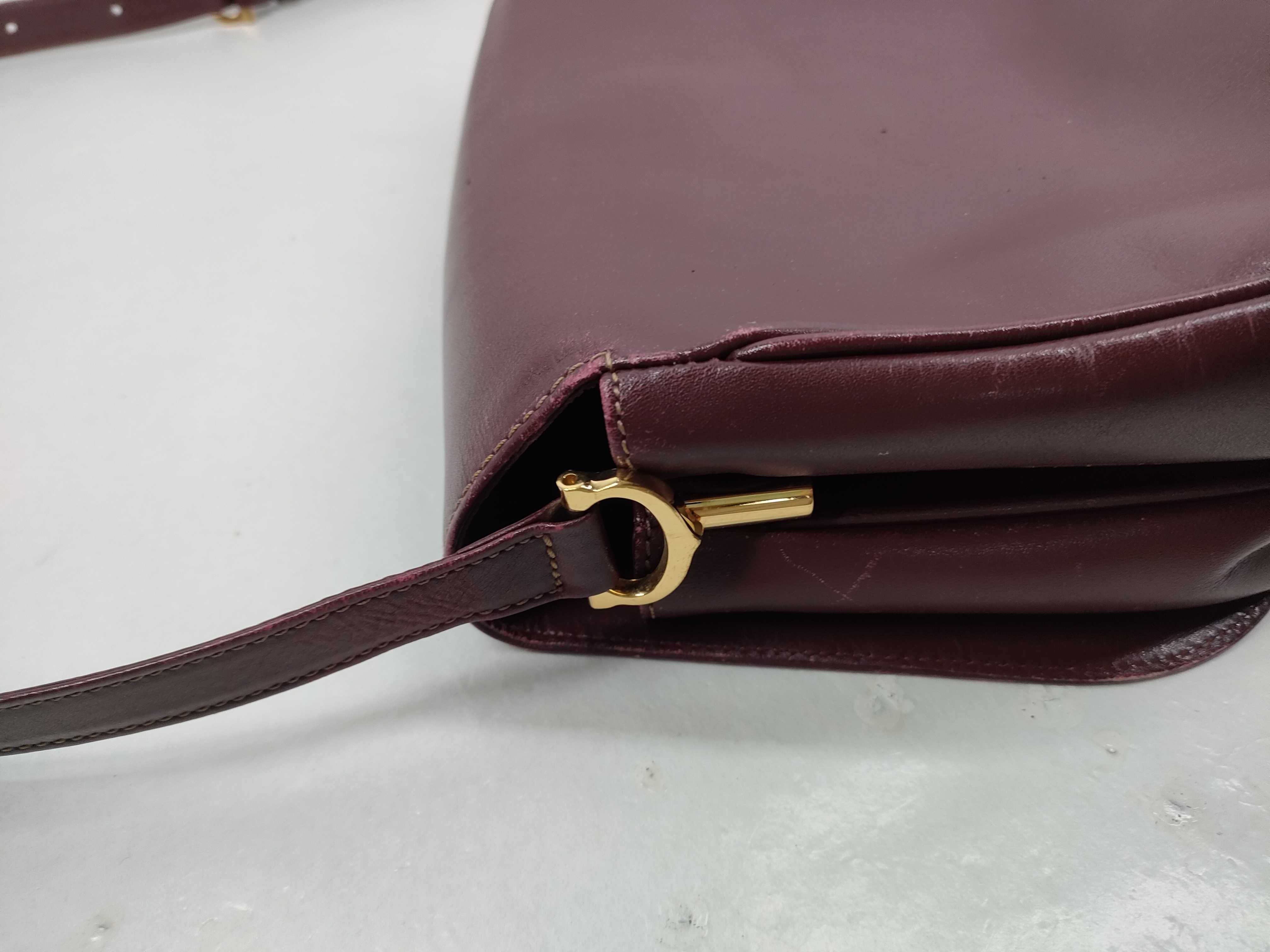 Must Leather Shoulder Must Line Shoulder Bag — view 5