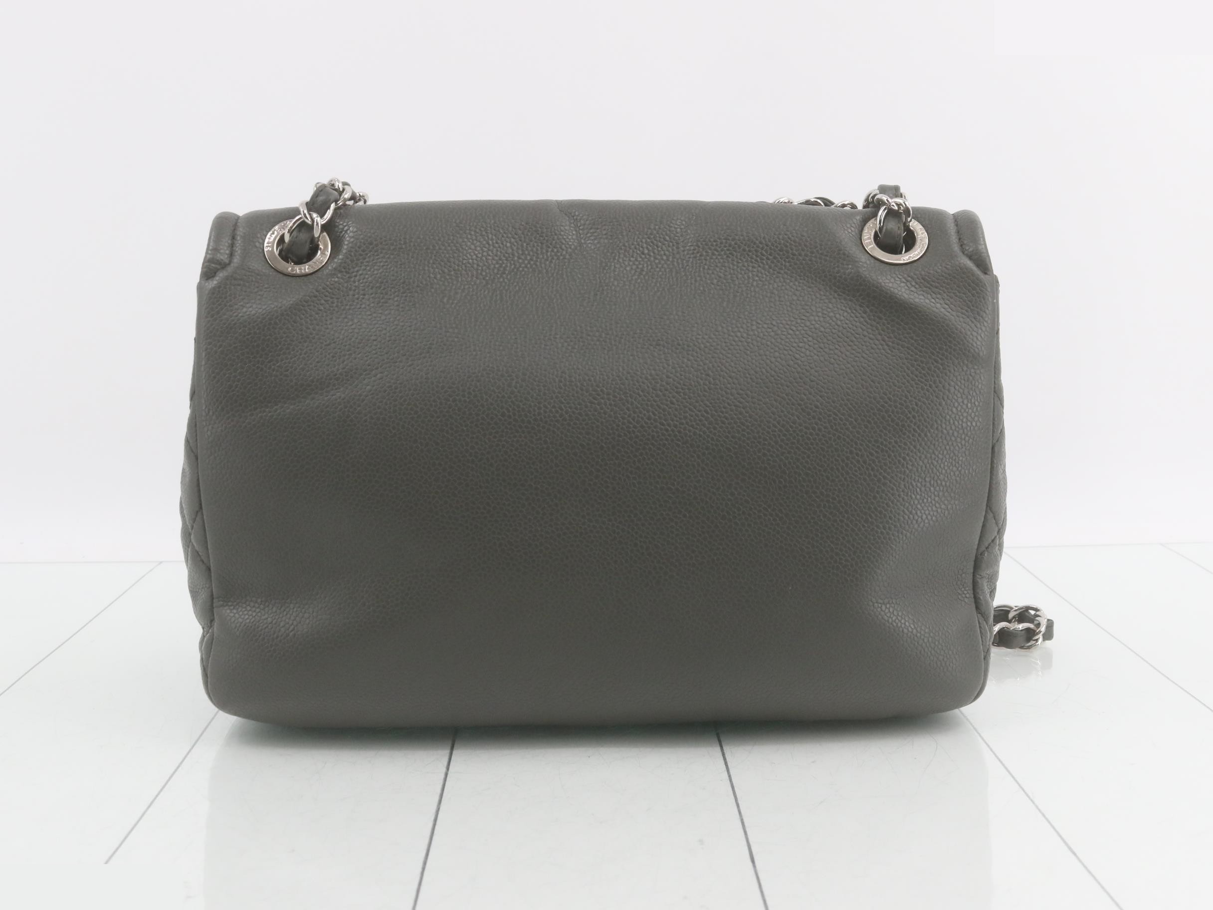 Caviar skin (bag) - Shoulder bag — view 2