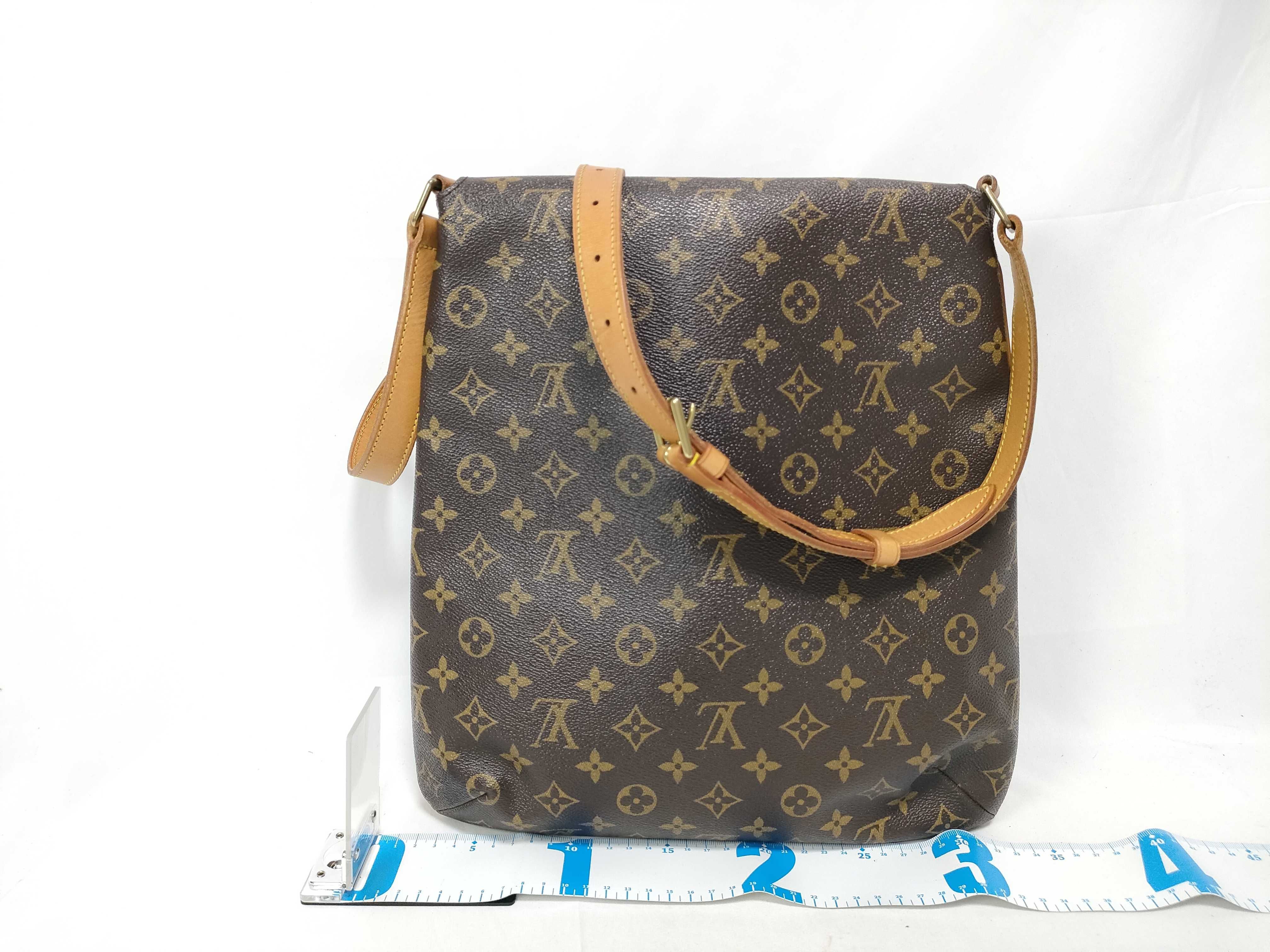 Monogram Musette M51256 AS0999 Brown Shoulder Bag — view 2