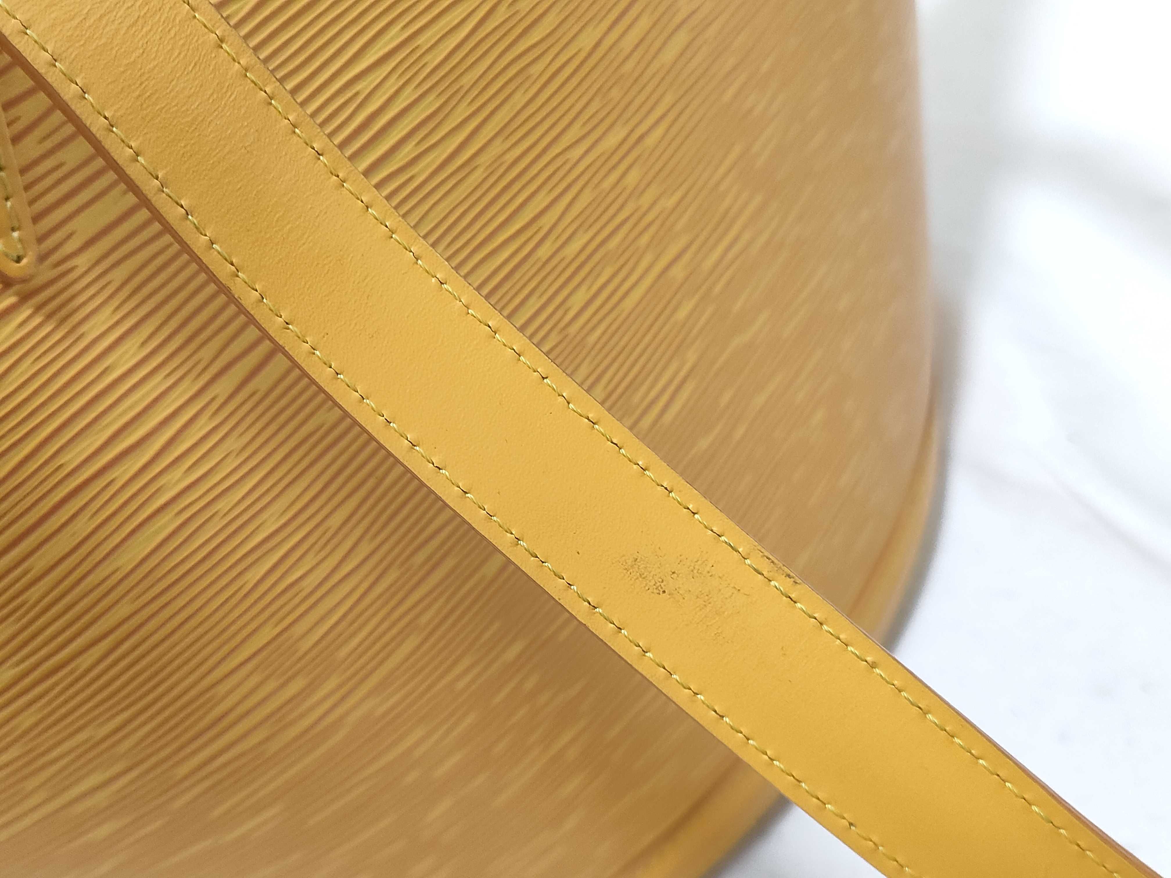 Epi Saint Jacques Yellow Handbag — view 14