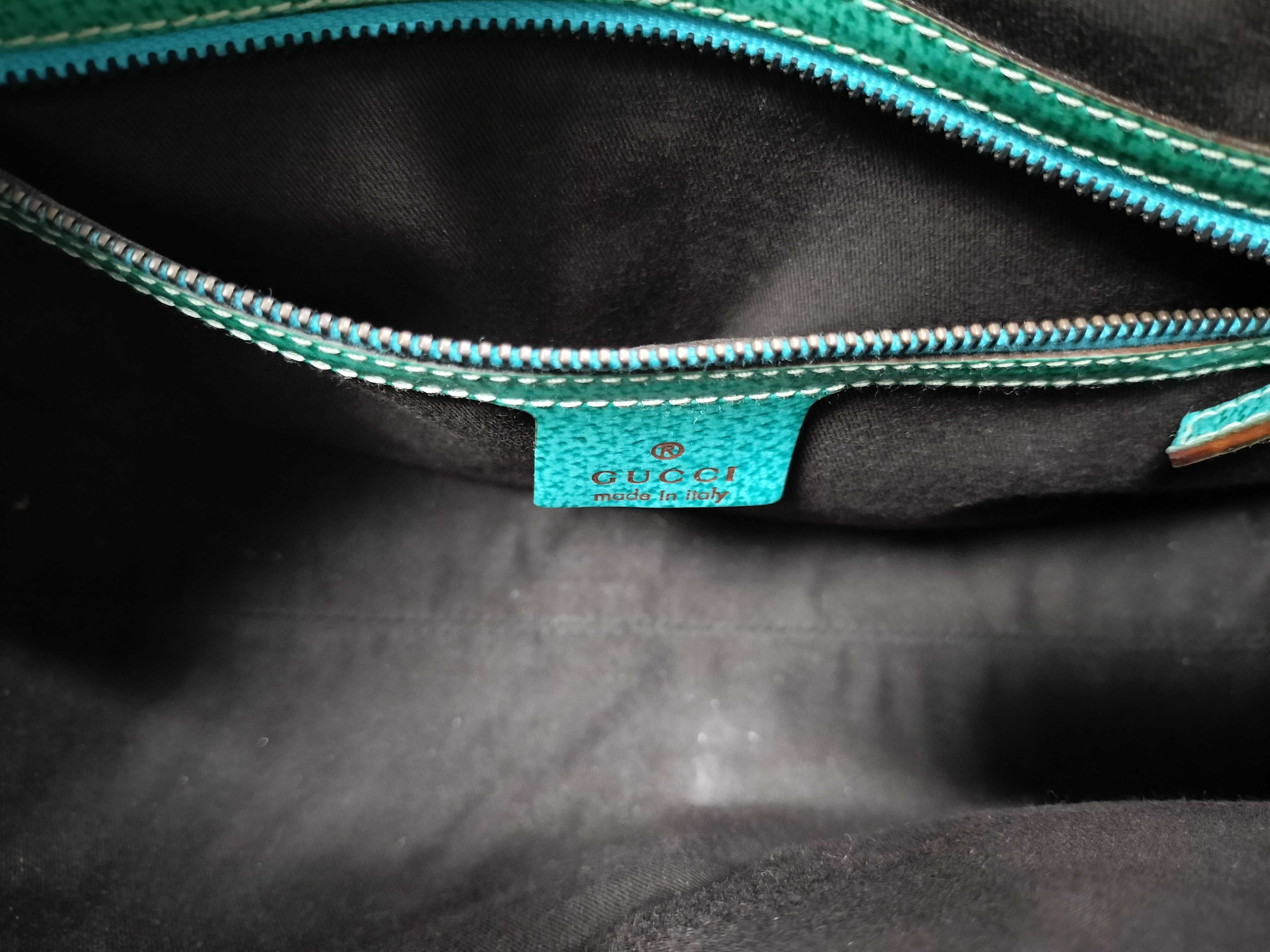 GG Canvas 124407 Shoulder Bag — view 11