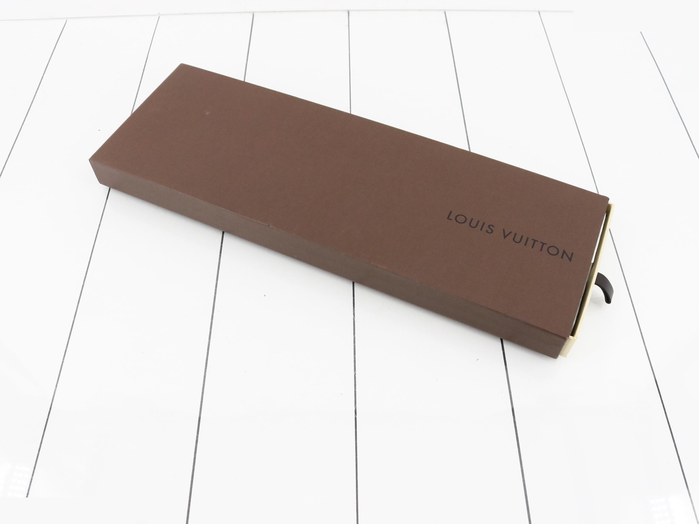 Necktie, with box — view 4