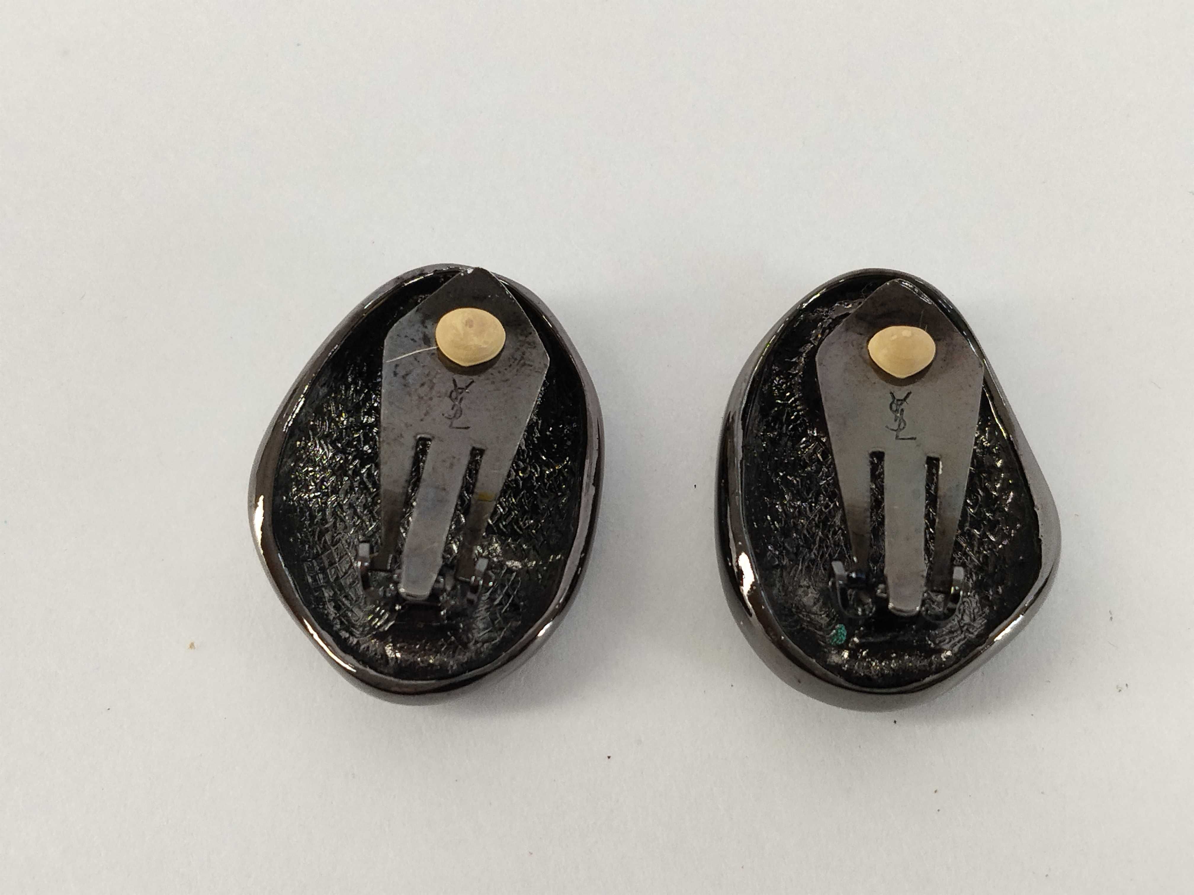 Stone Black Earrings — view 3