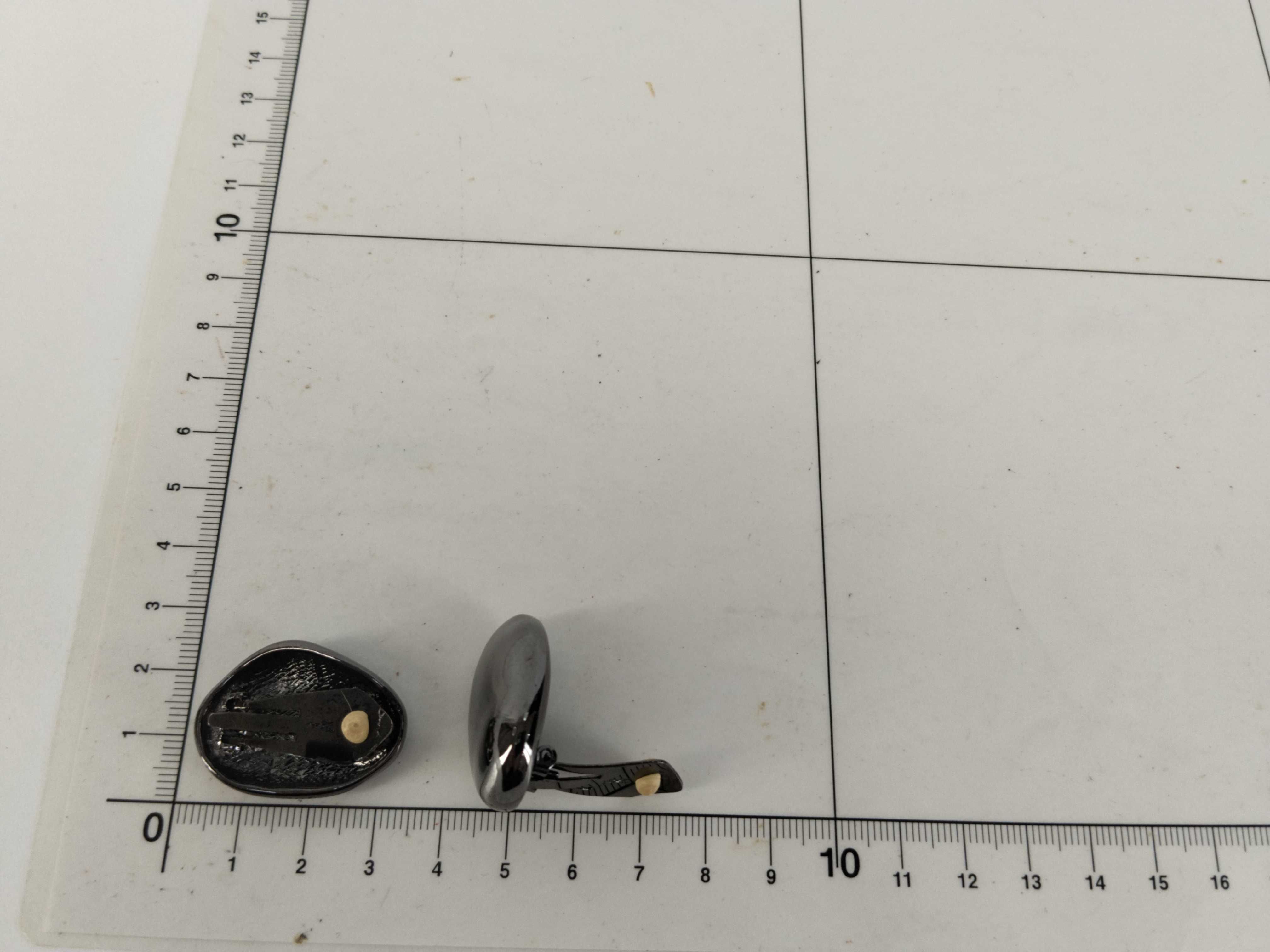 Stone Black Earrings — view 10