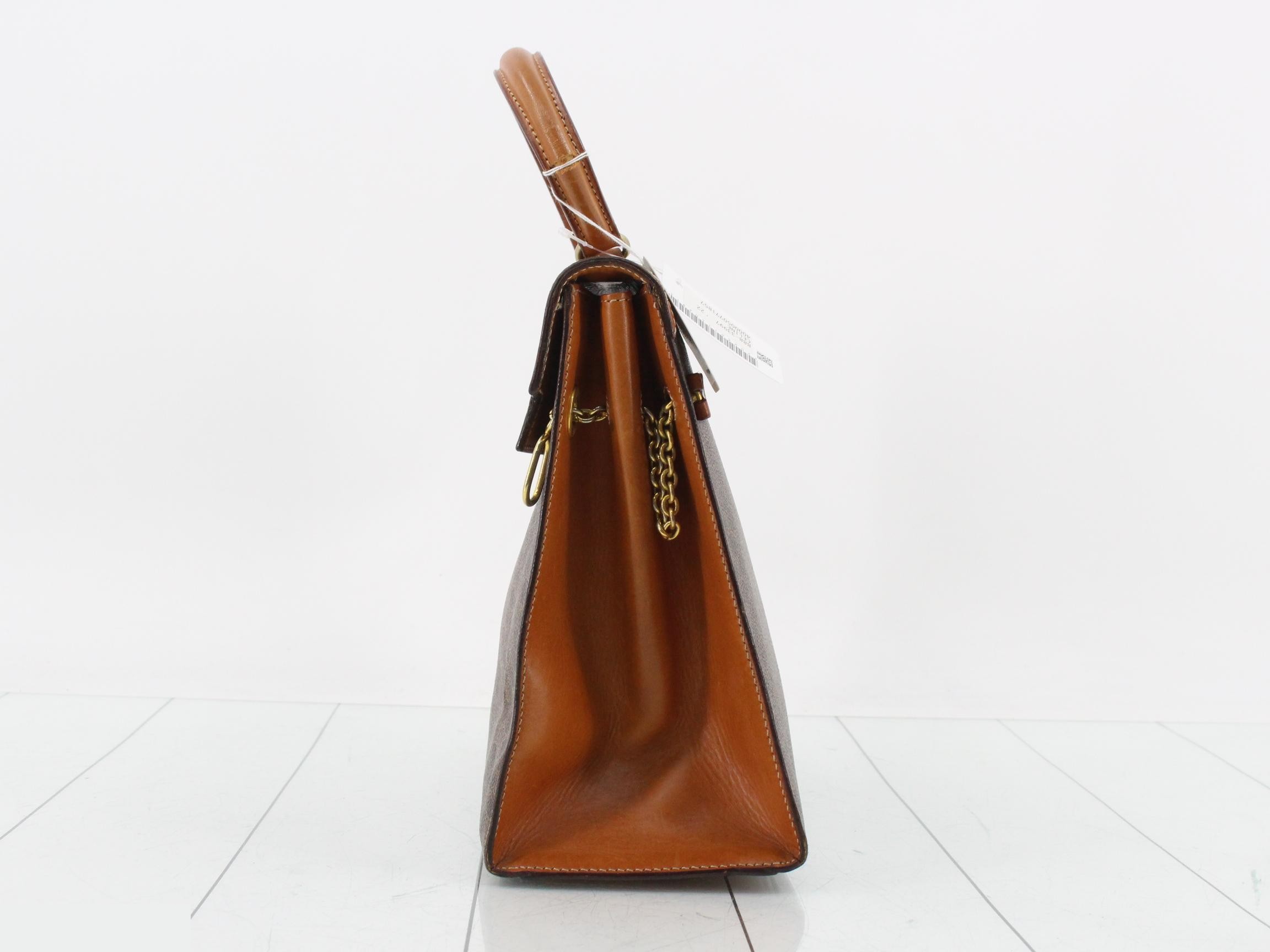 handbag — view 3