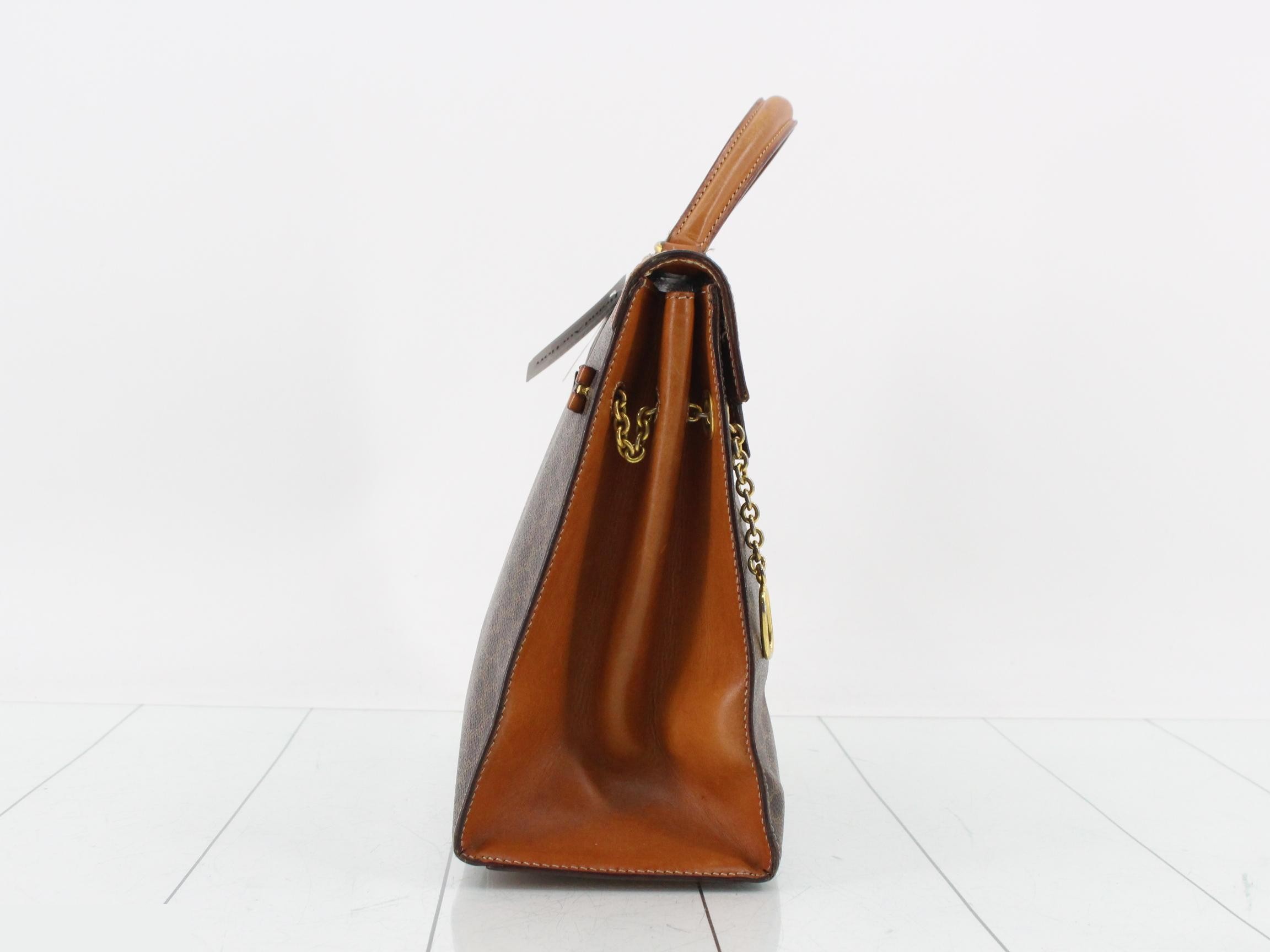 handbag — view 4