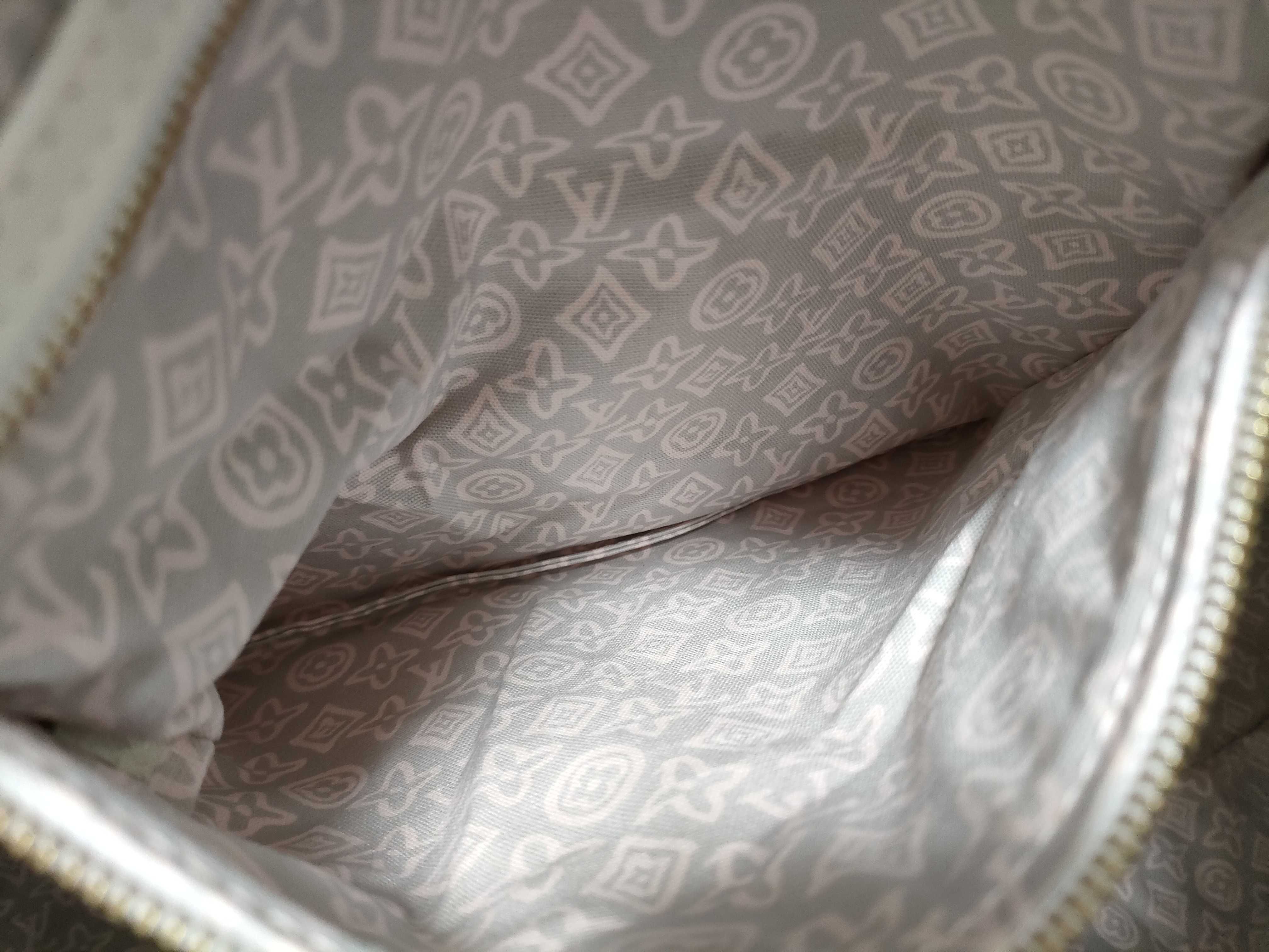 Monogram Vuitton Cruise Line Taïcienne GM M95675 Beige CA0068 Boston Bag — view 14