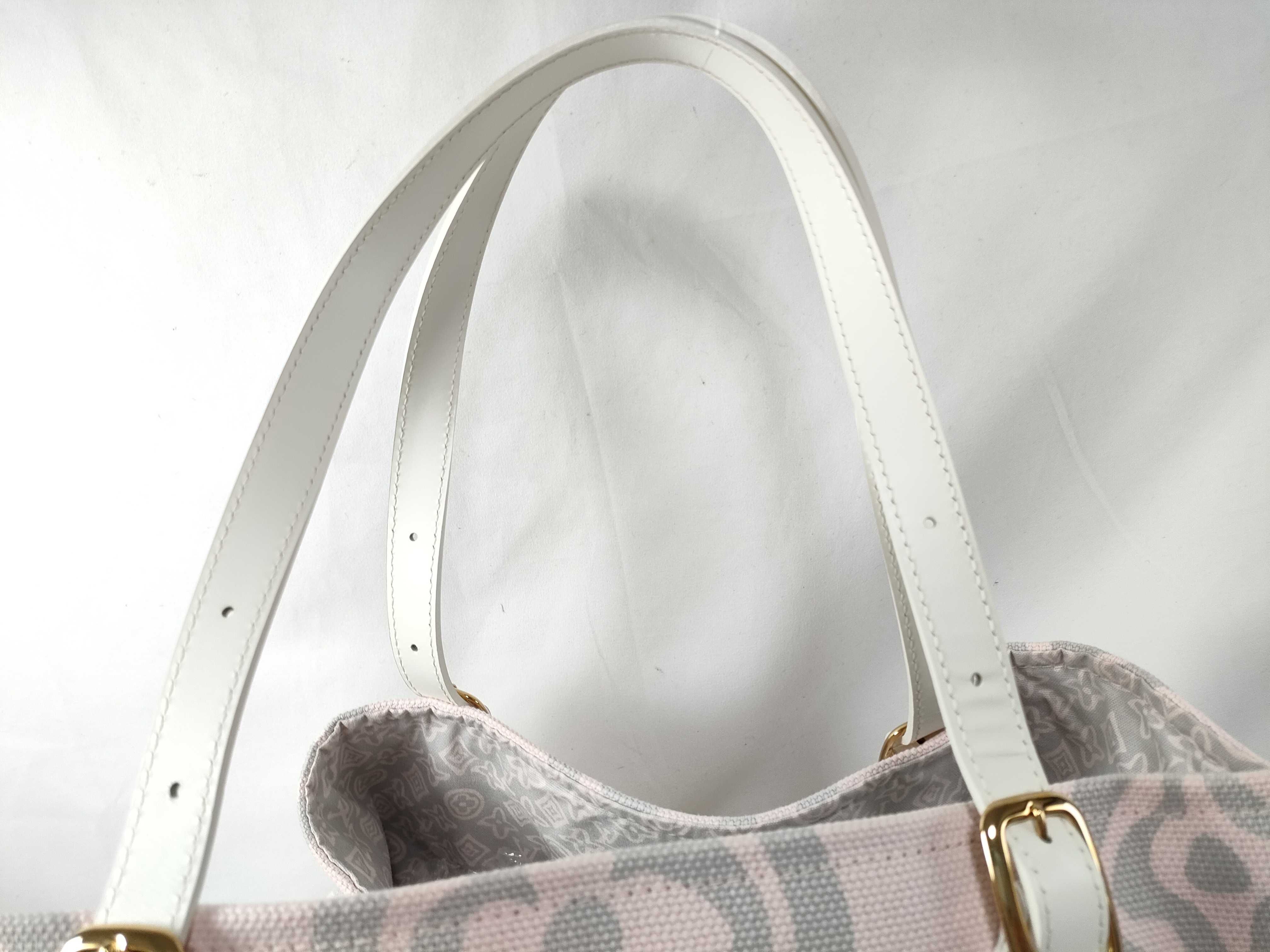 Monogram Vuitton Cruise Line Taïcienne GM M95675 Beige CA0068 Boston Bag — view 3