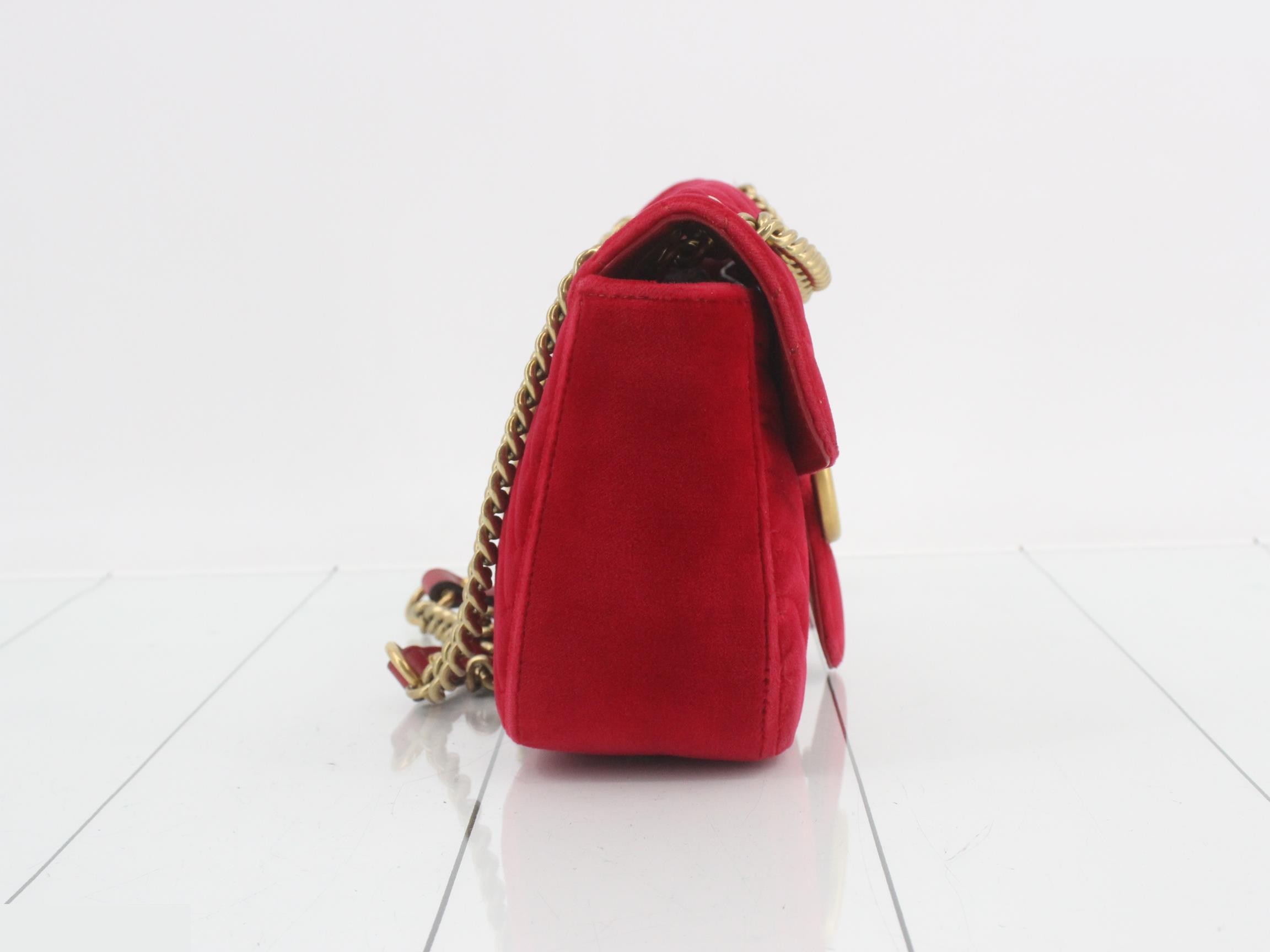 GG Marmont Velvet Chain Shoulder Bag, Red — view 4